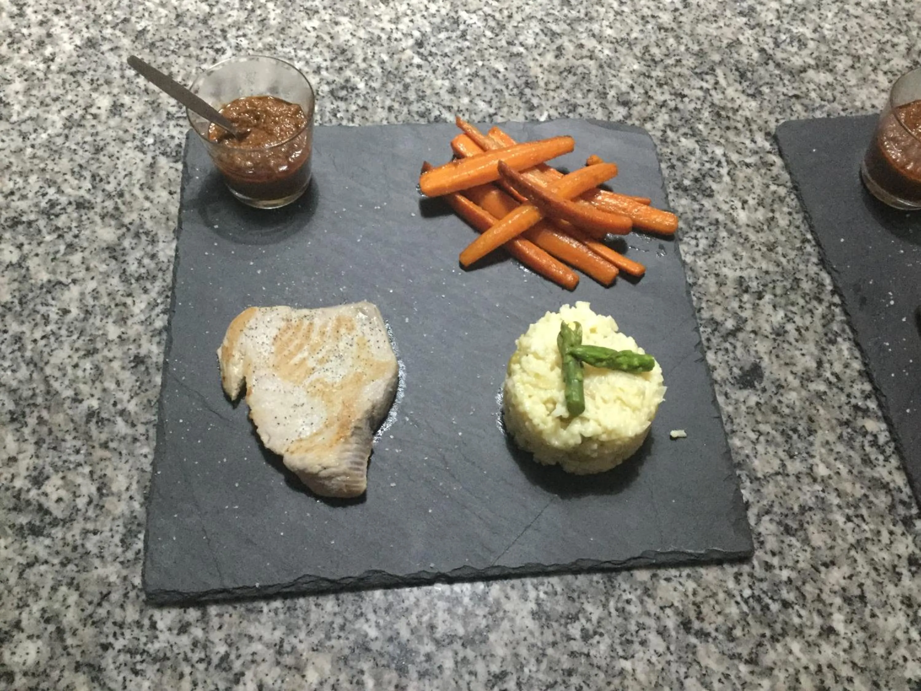 Restaurant/places to eat in Villa F&B