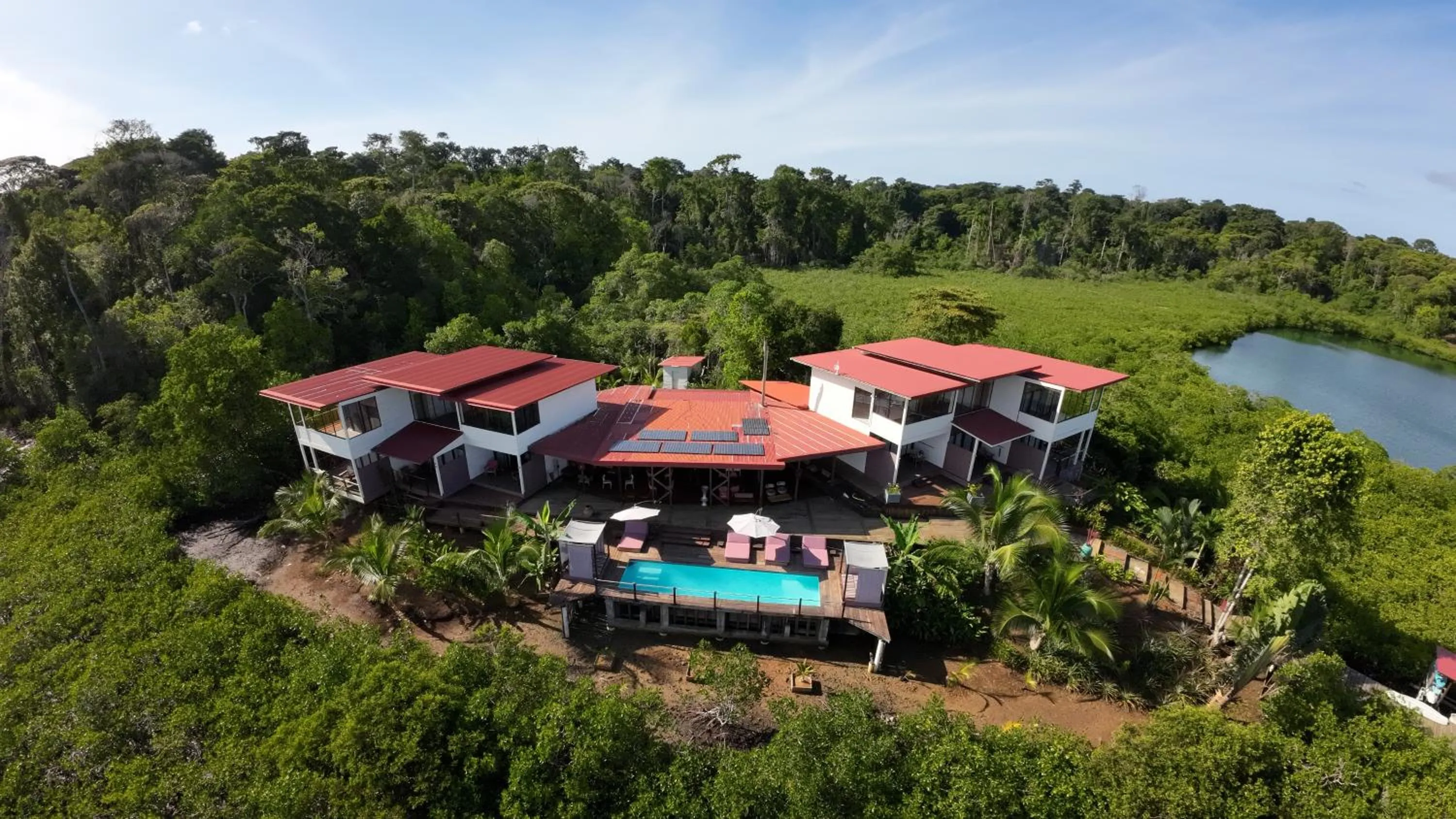 Bird's eye view in Villa F&B