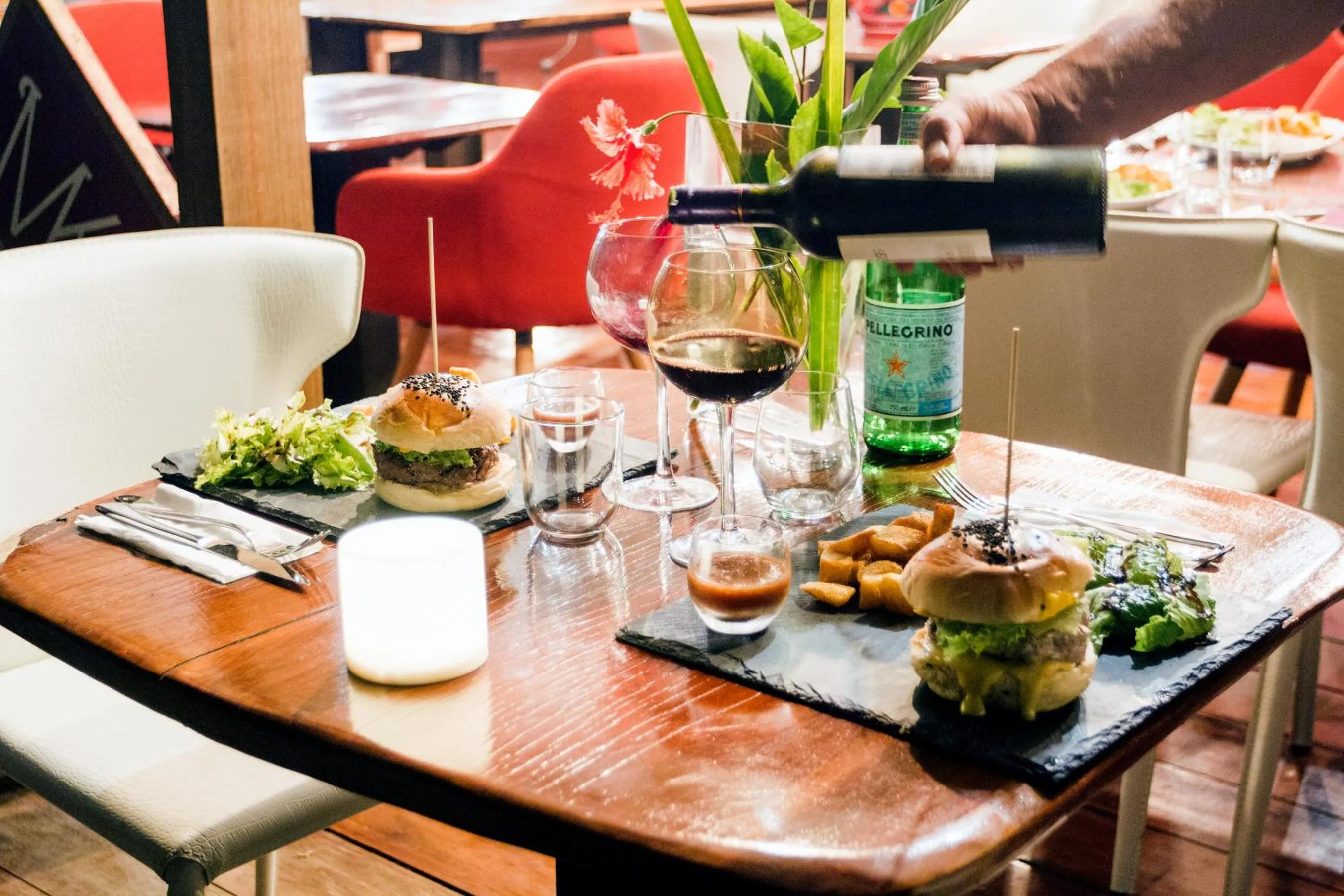 Food and drinks in Villa F&B