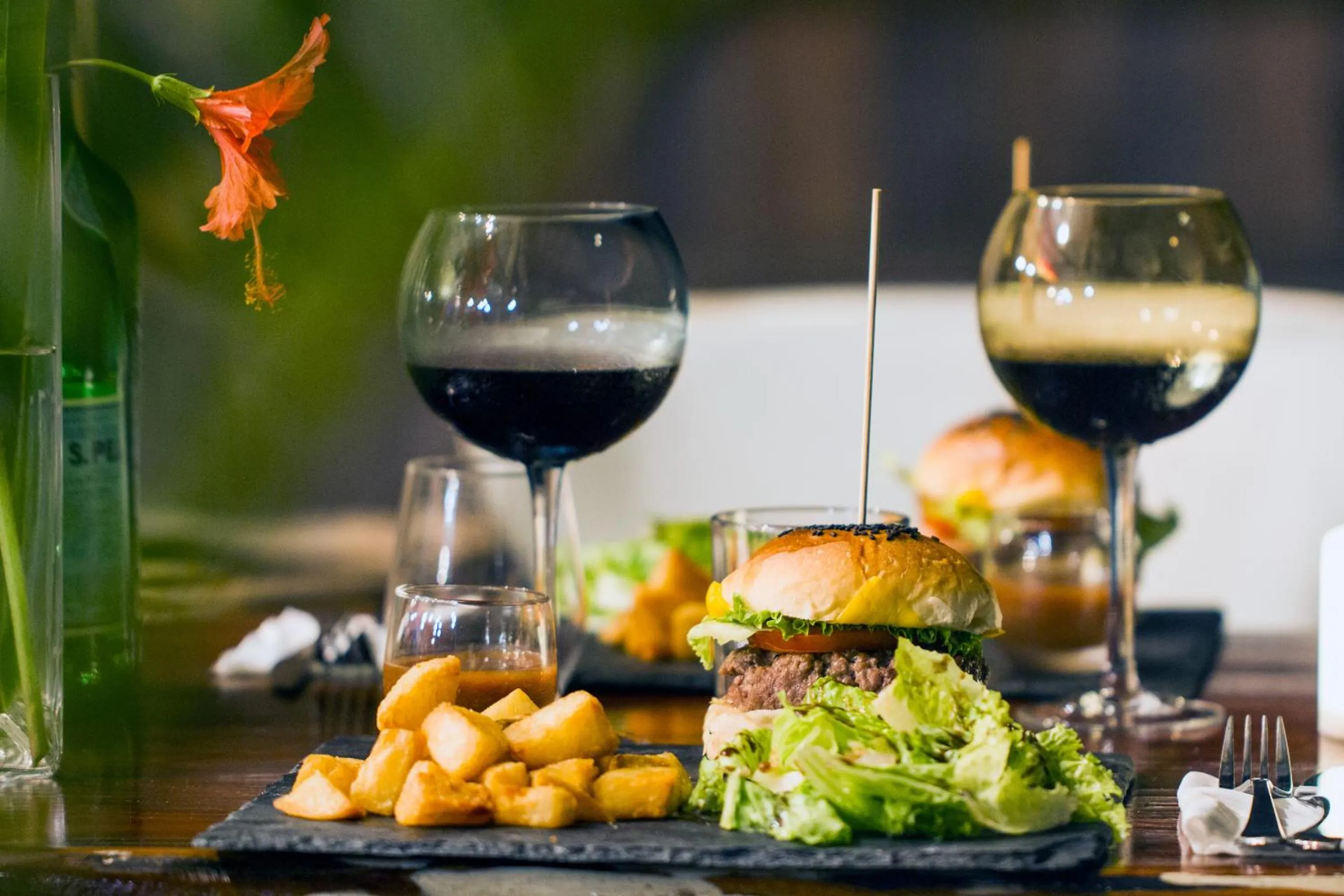 Restaurant/places to eat in Villa F&B