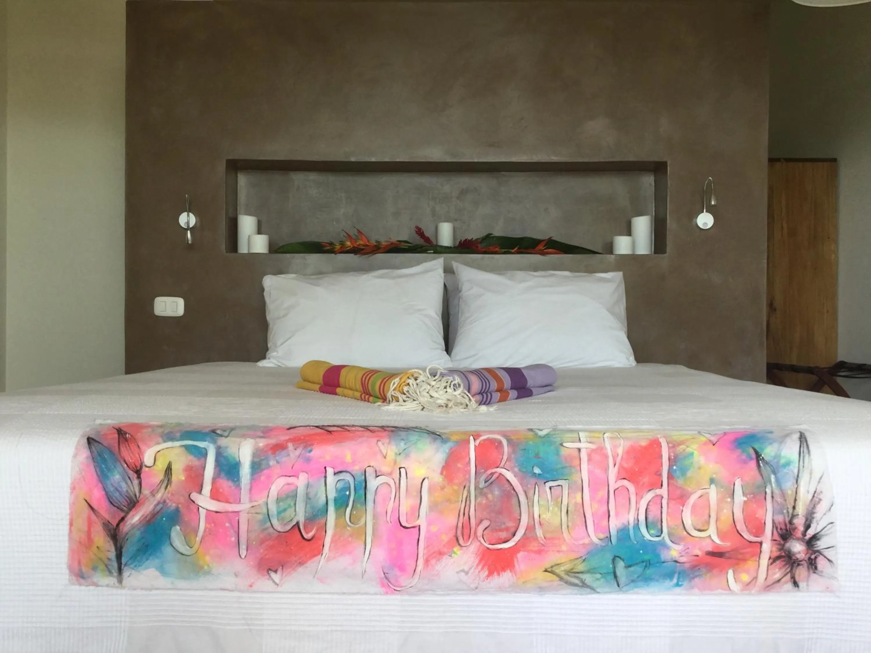 Property building, Bed in Villa F&B