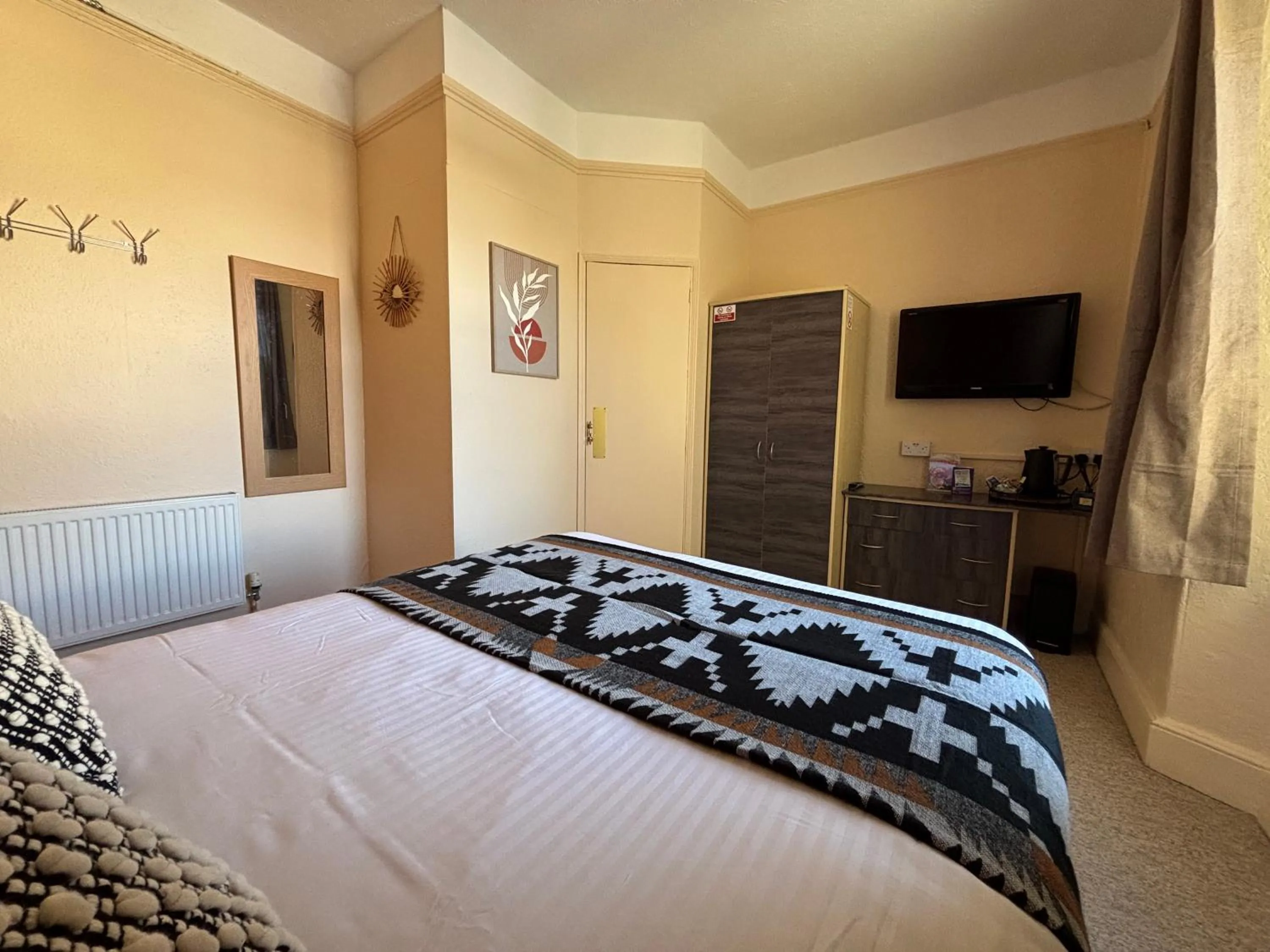 Bed in Three Palms Hotel