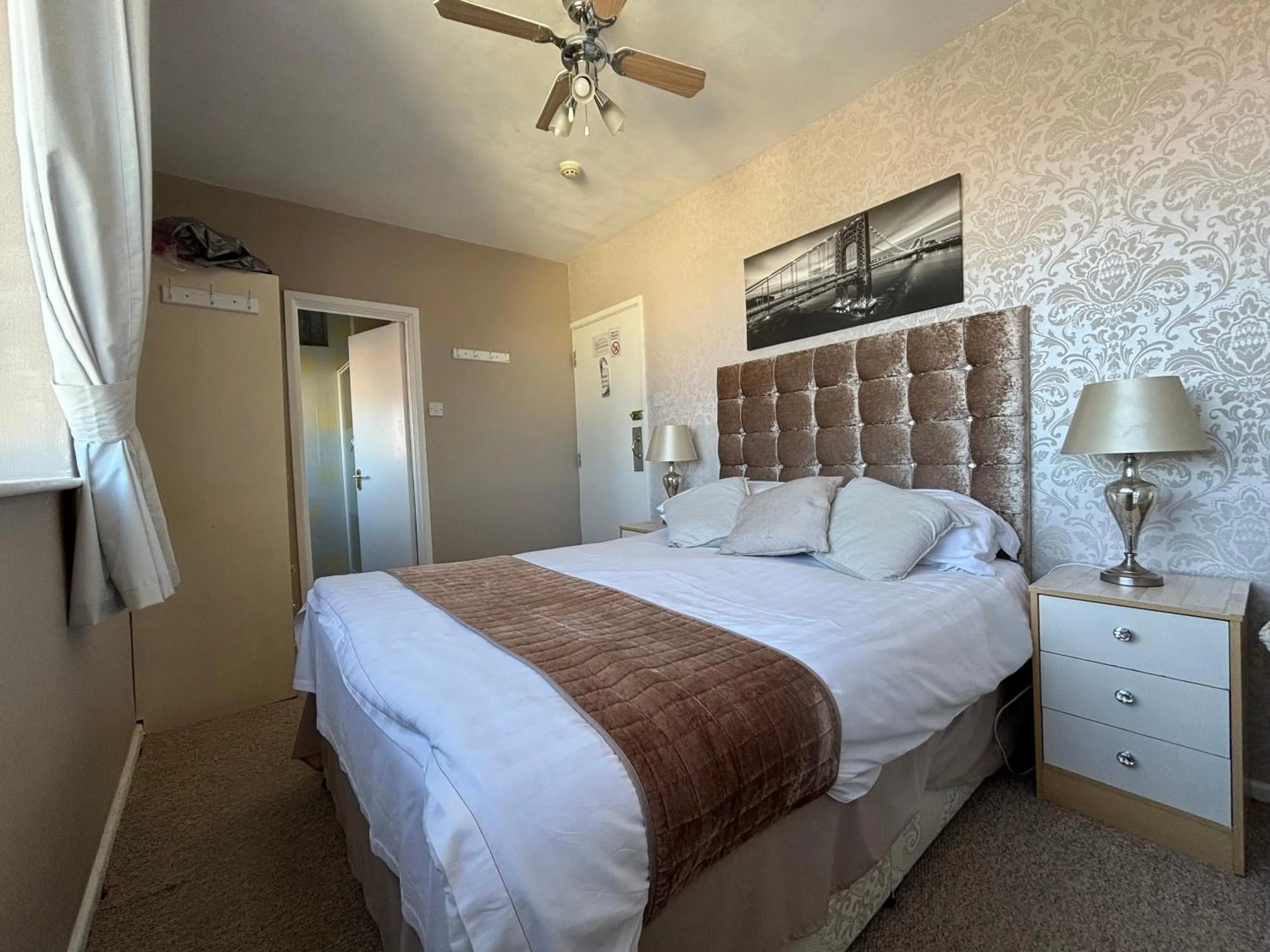 Bed in Three Palms Hotel