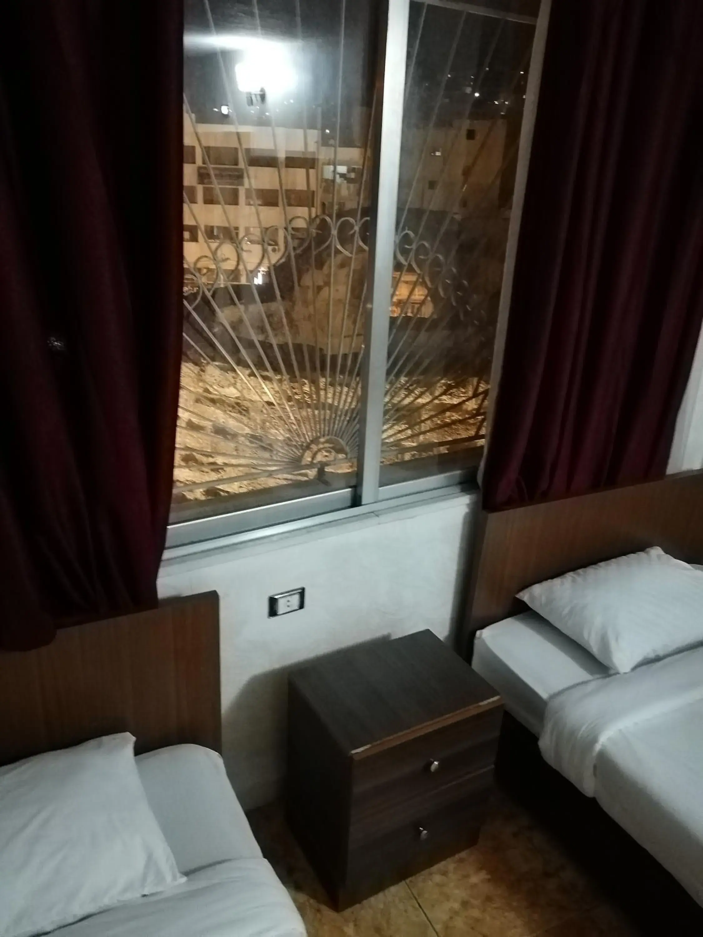 Standard Twin Room in Al-Houriat Hotel Standard Twin Room in Al-Houriat Hotel