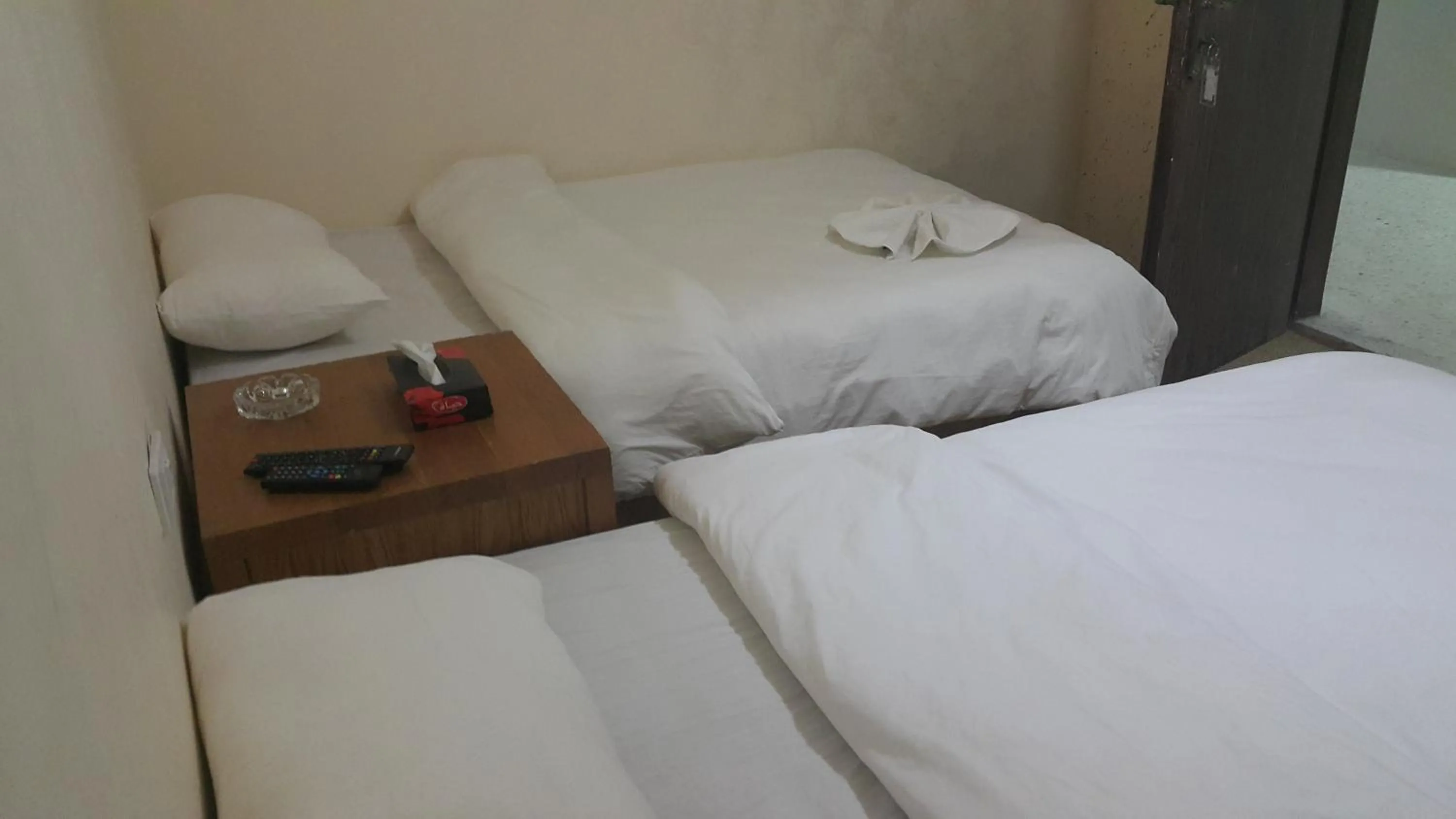 Bedroom, Bed in Al-Houriat Hotel