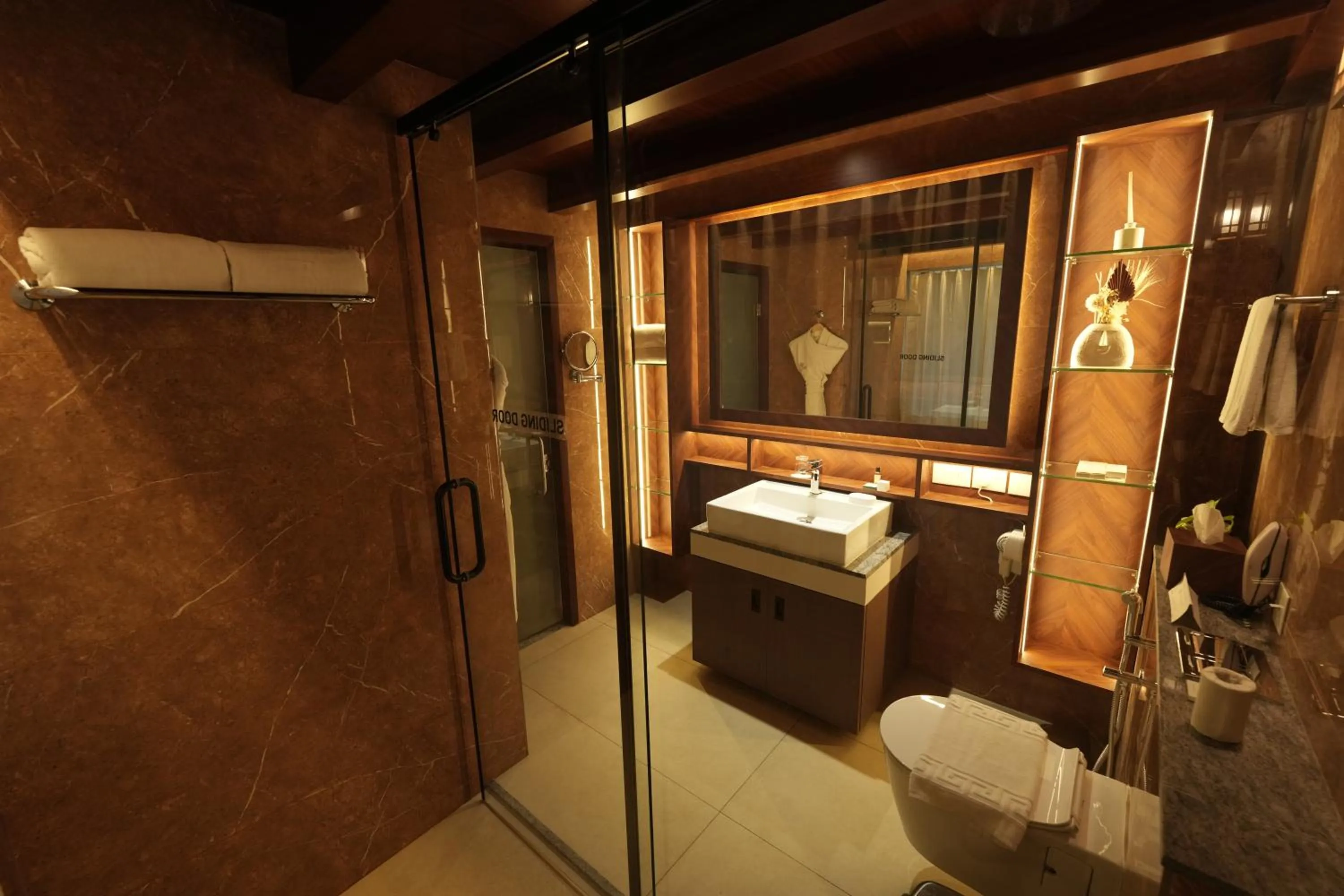 Bathroom in Gokulam Grand Turtle On The Beach