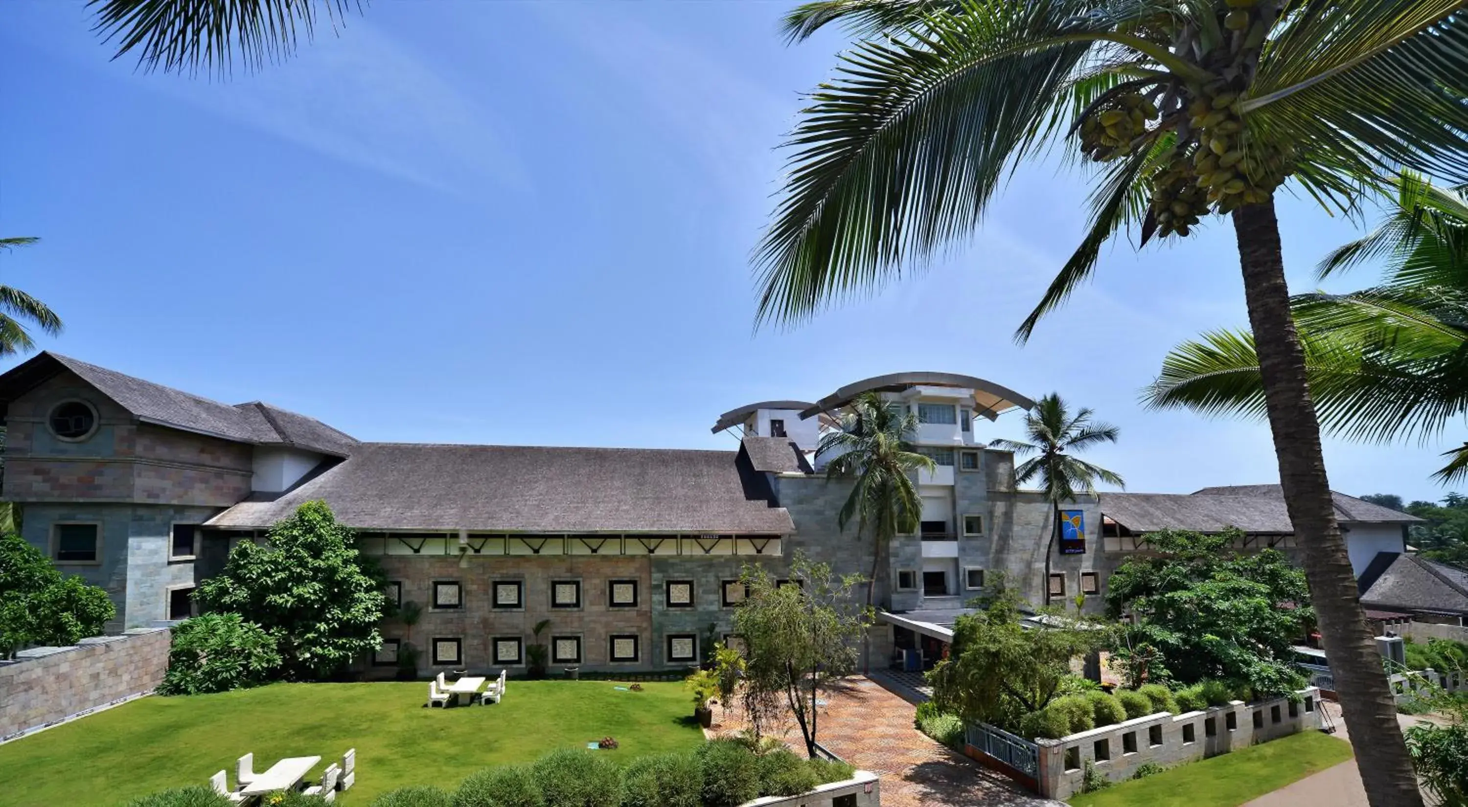 Property building in Gokulam Grand Turtle On The Beach Property building in Gokulam Grand Turtle On The Beach
