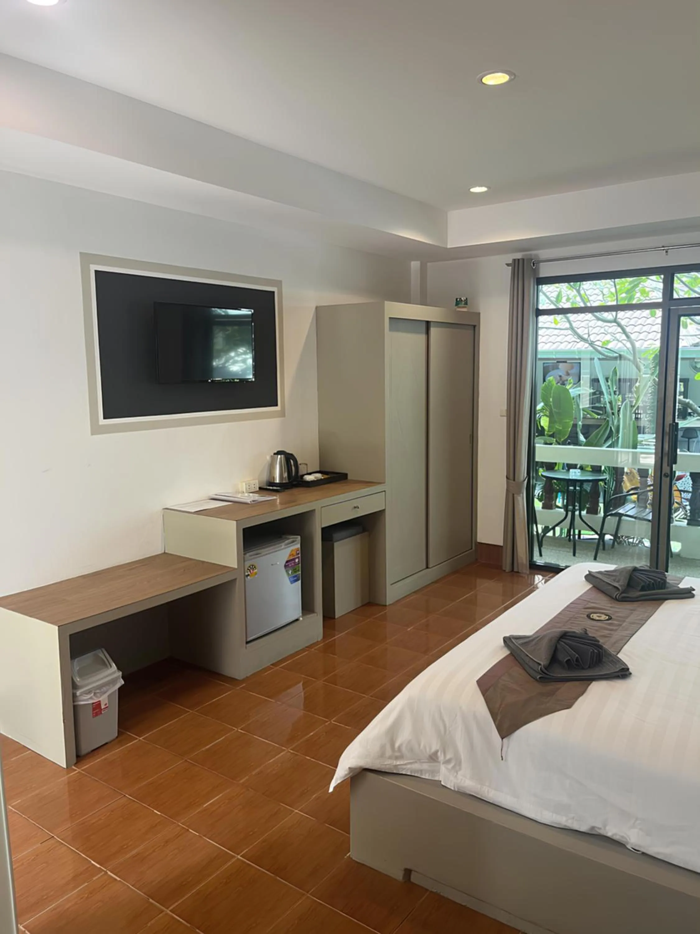 Bed in Tropical Palm