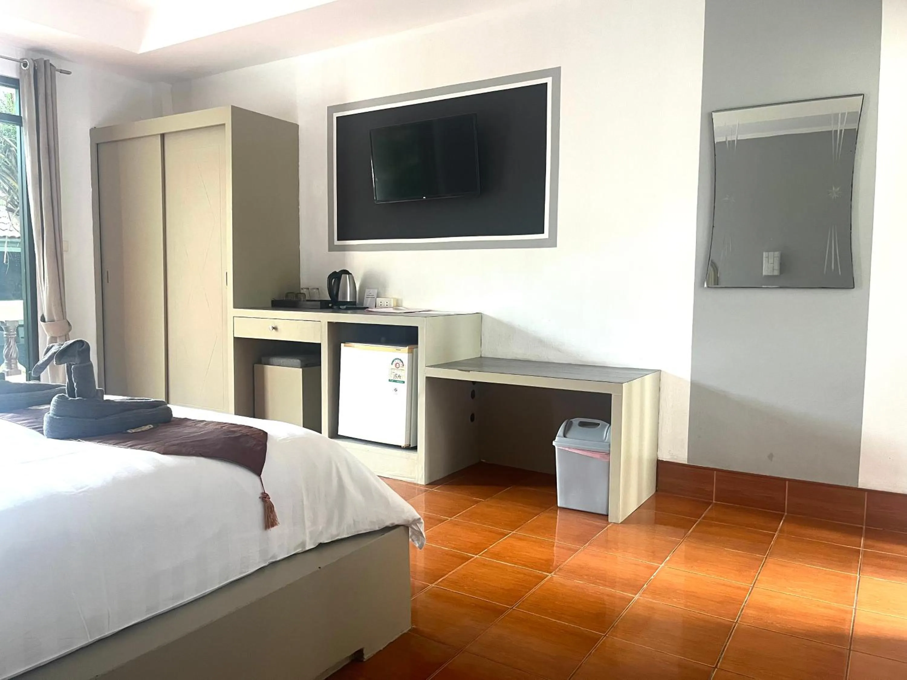 Bed in Tropical Palm