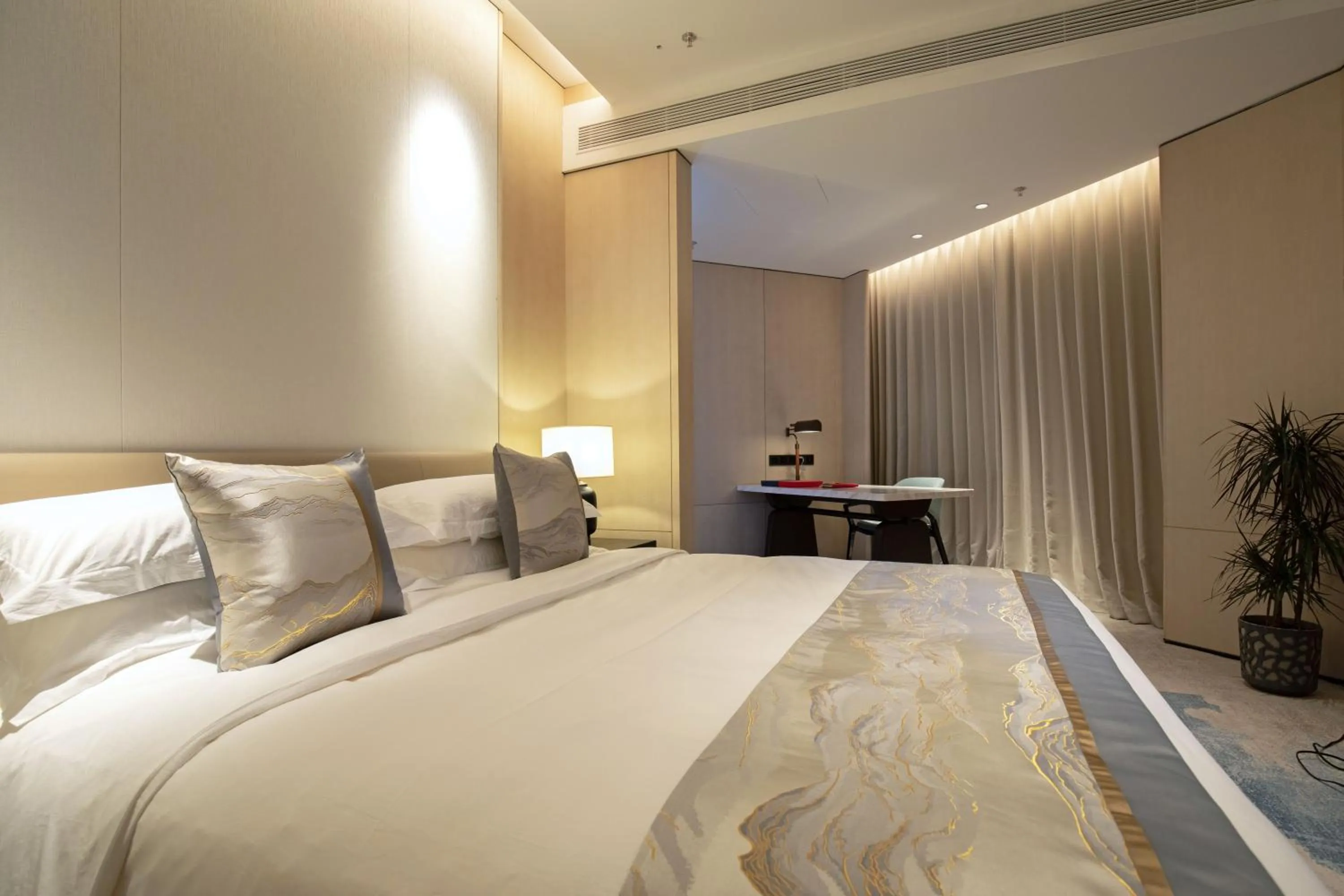 Bed in Beijing Palace Soluxe Hotel Astana