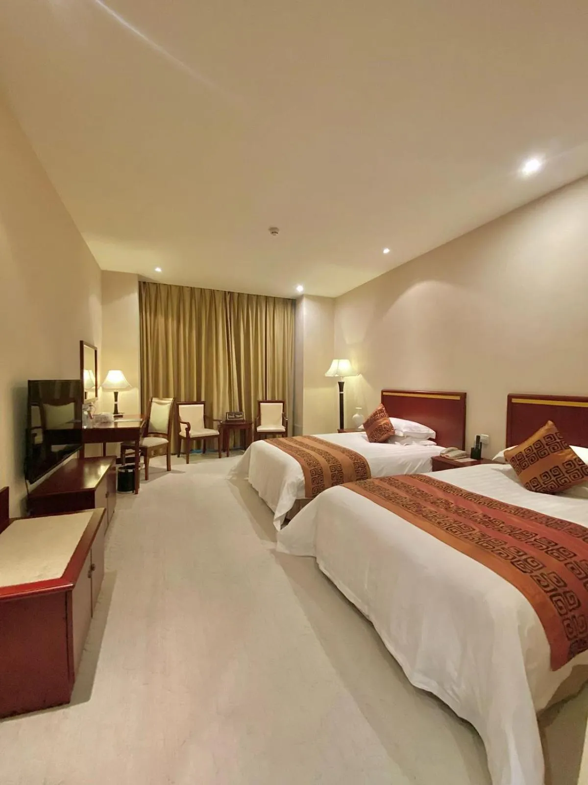 Standard Twin Room in Beijing Palace Soluxe Hotel Astana