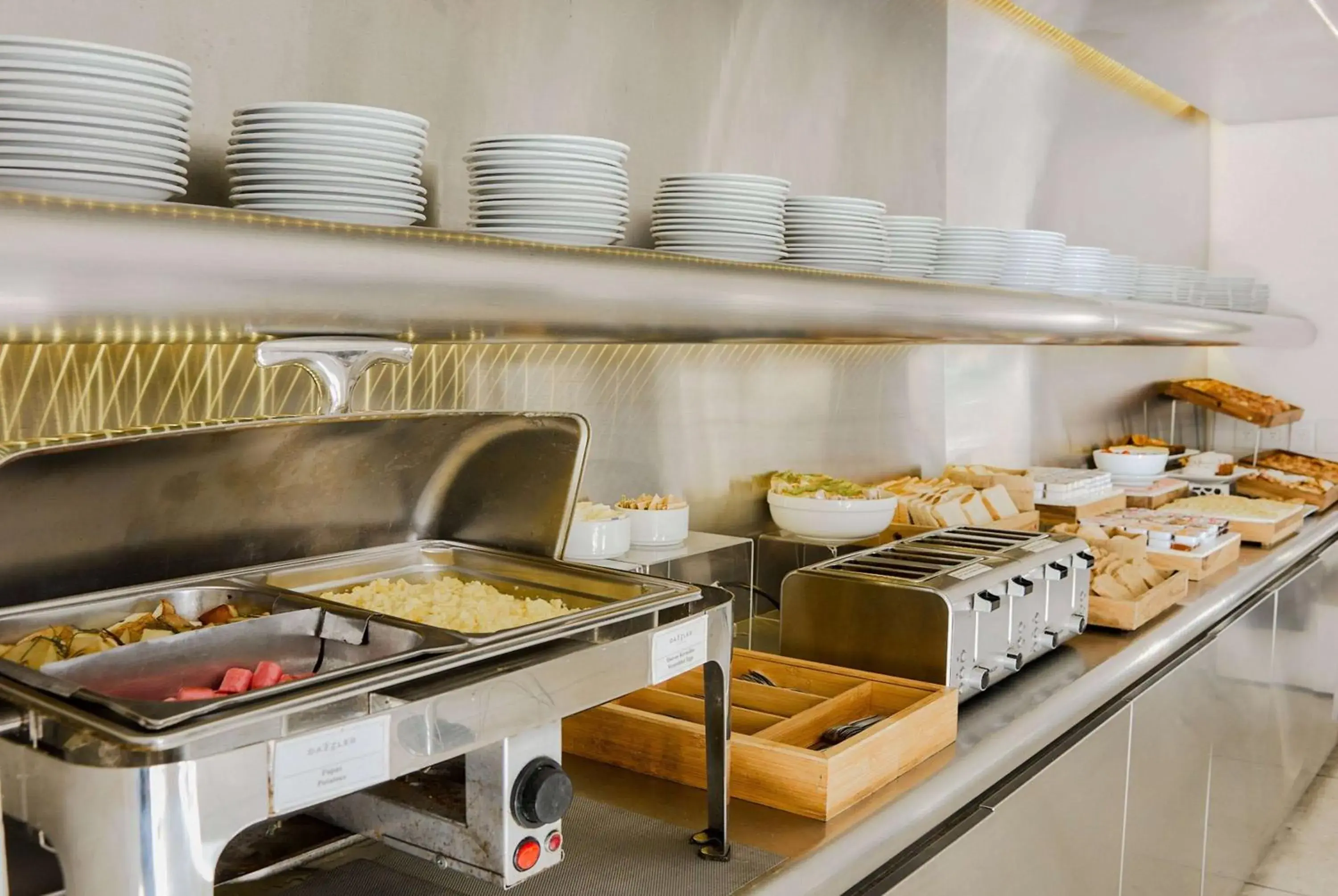 Restaurant/places to eat in Dazzler by Wyndham Buenos Aires Recoleta Restaurant/places to eat in Dazzler by Wyndham Buenos Aires Recoleta