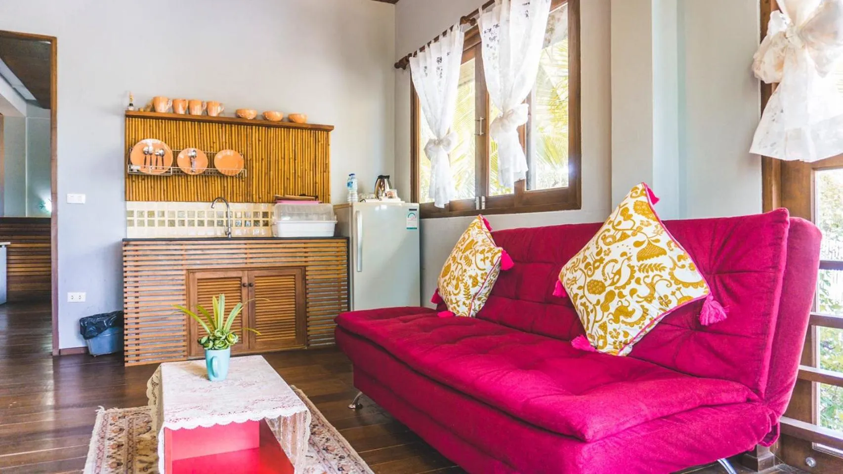 Seating Area in Chaweng Park Place