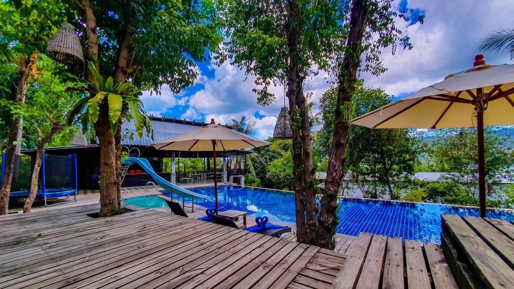 Swimming Pool in Chaweng Park Place