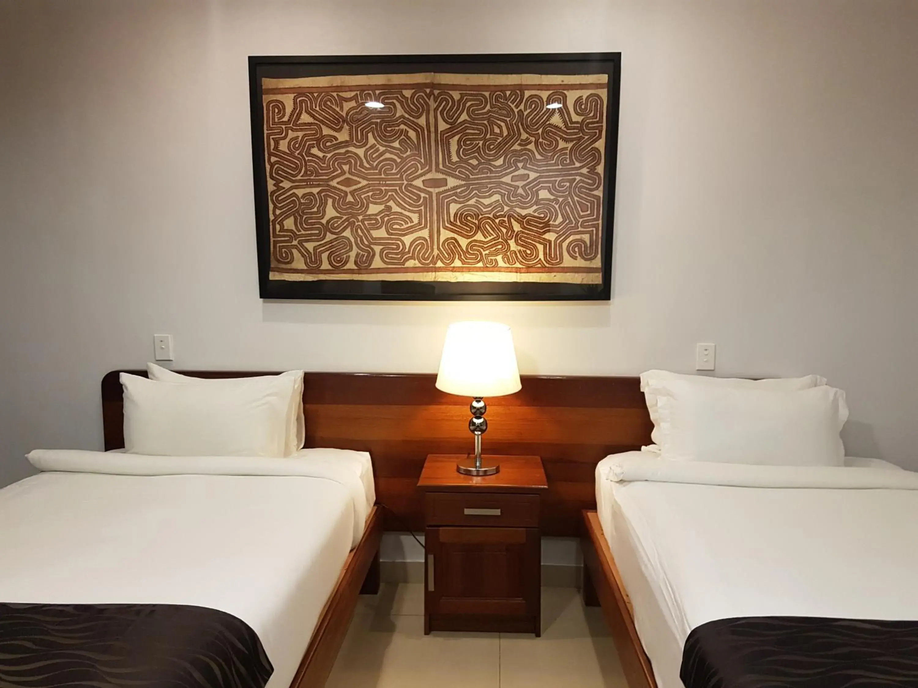 Deluxe Double or Twin Room with City View in PADDY'S HOTEL & APARTMENTS Deluxe Double or Twin Room with City View in PADDY'S HOTEL & APARTMENTS