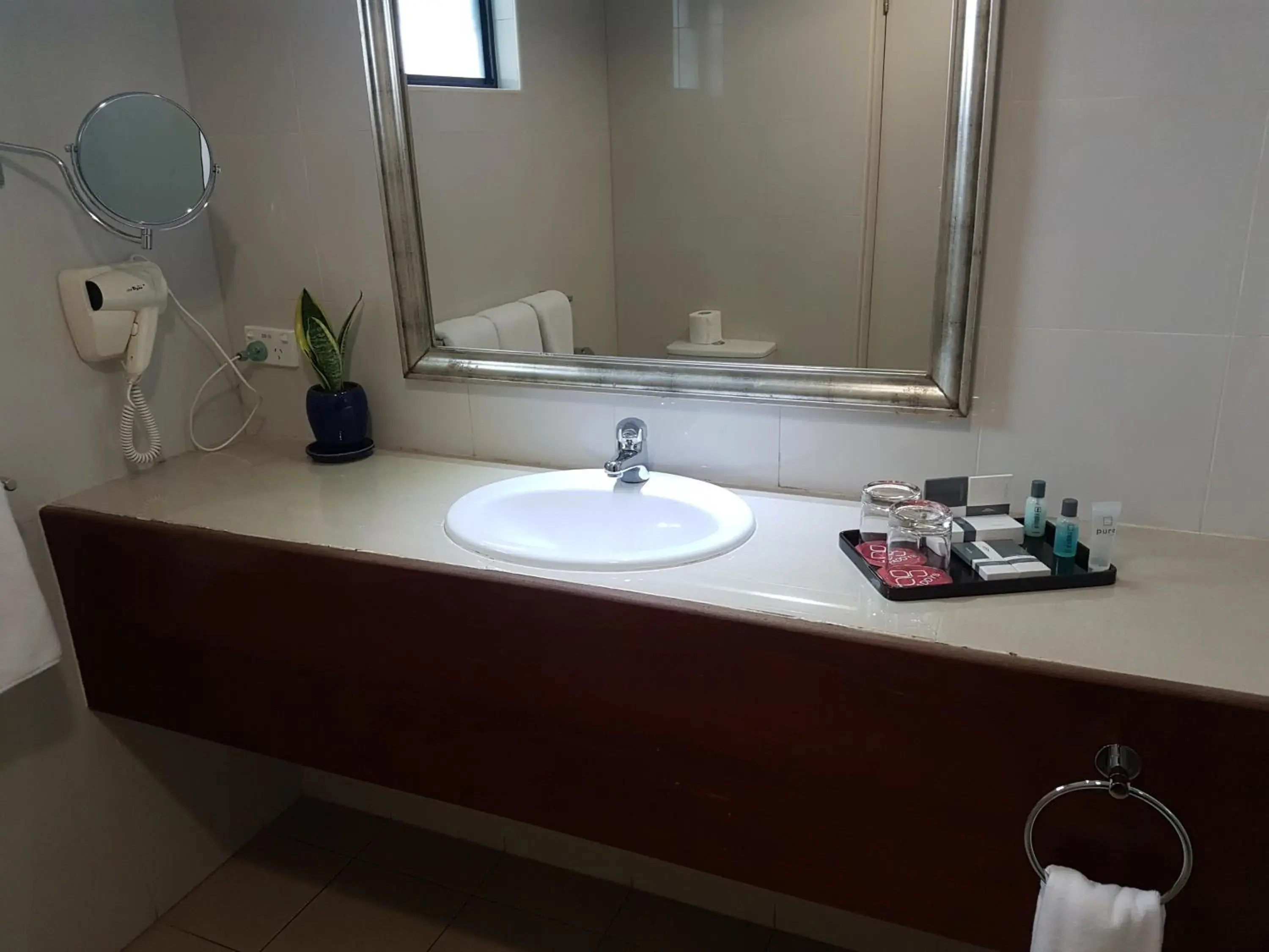Deluxe Double or Twin Room with City View in PADDY'S HOTEL & APARTMENTS Deluxe Double or Twin Room with City View in PADDY'S HOTEL & APARTMENTS