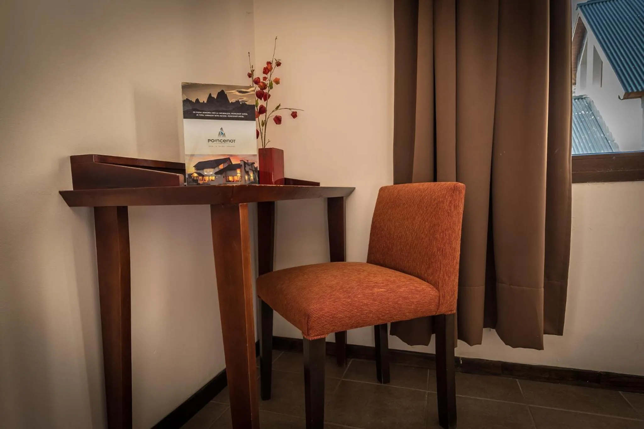 Bedroom in Hotel Poincenot