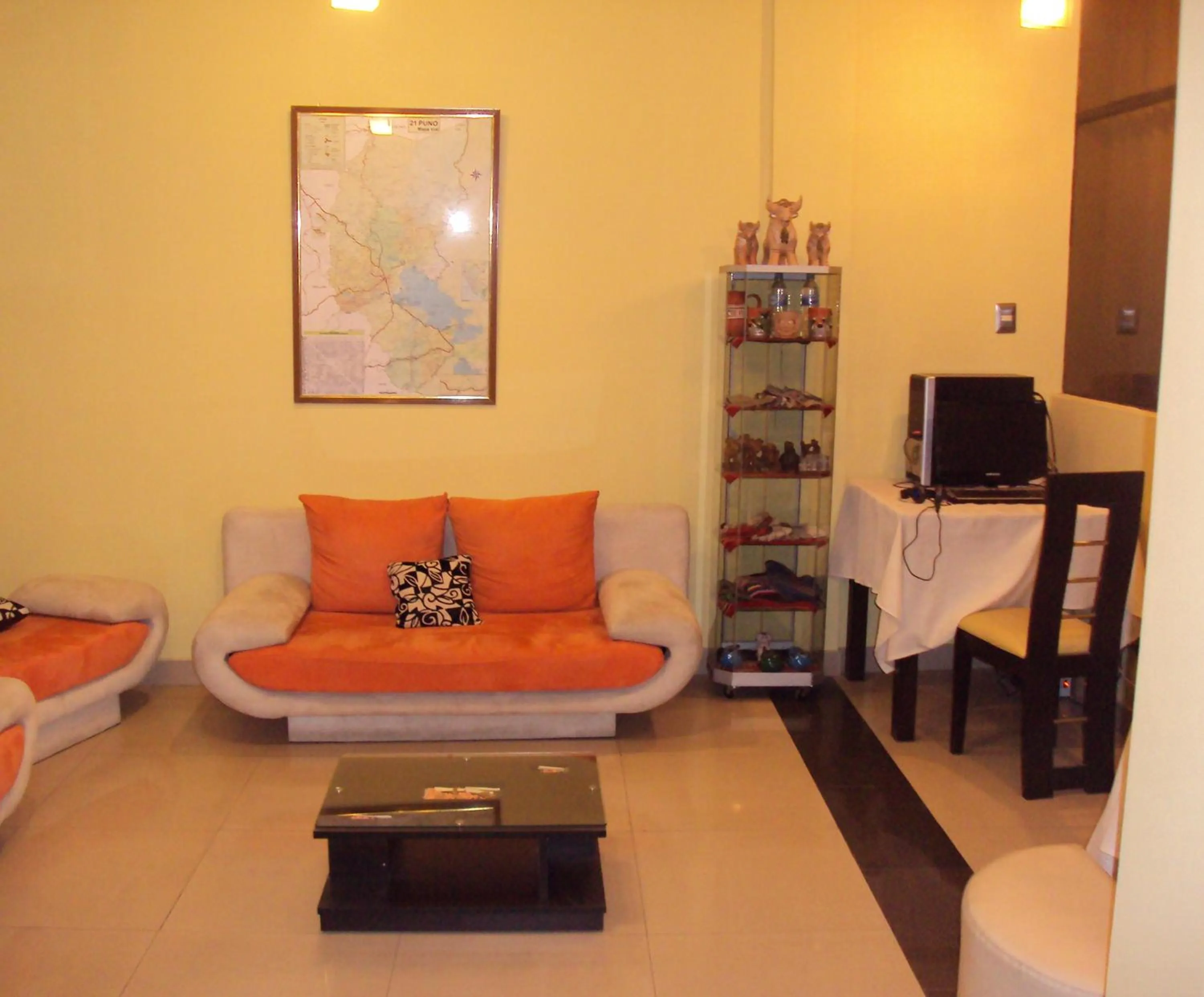 Photo of the whole room in Mosoq Inn