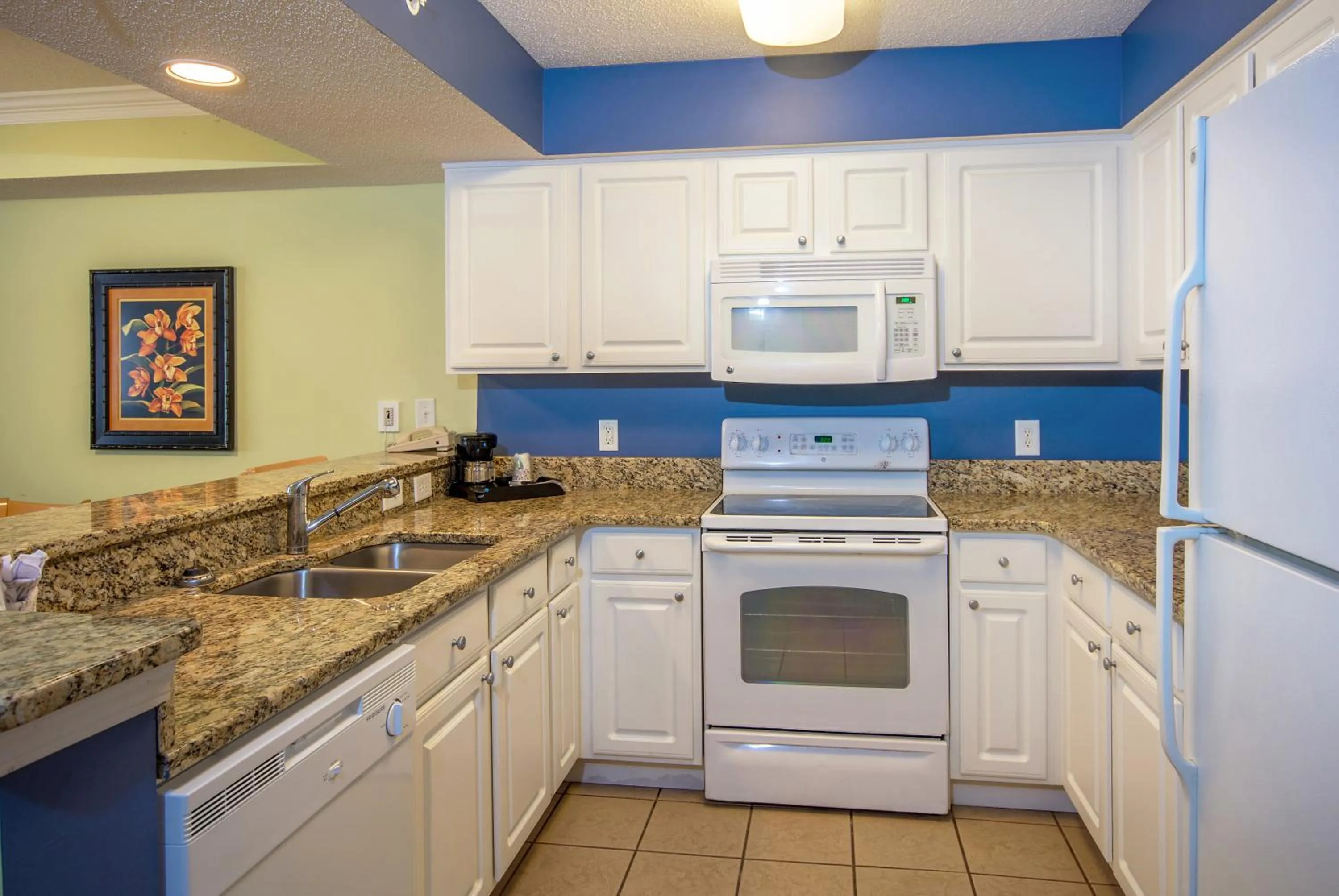 Kitchen or kitchenette in Paradise Resort