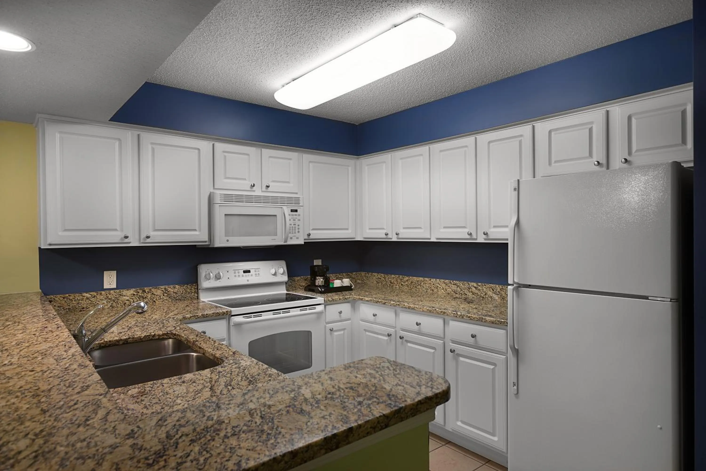 Kitchen or kitchenette in Paradise Resort