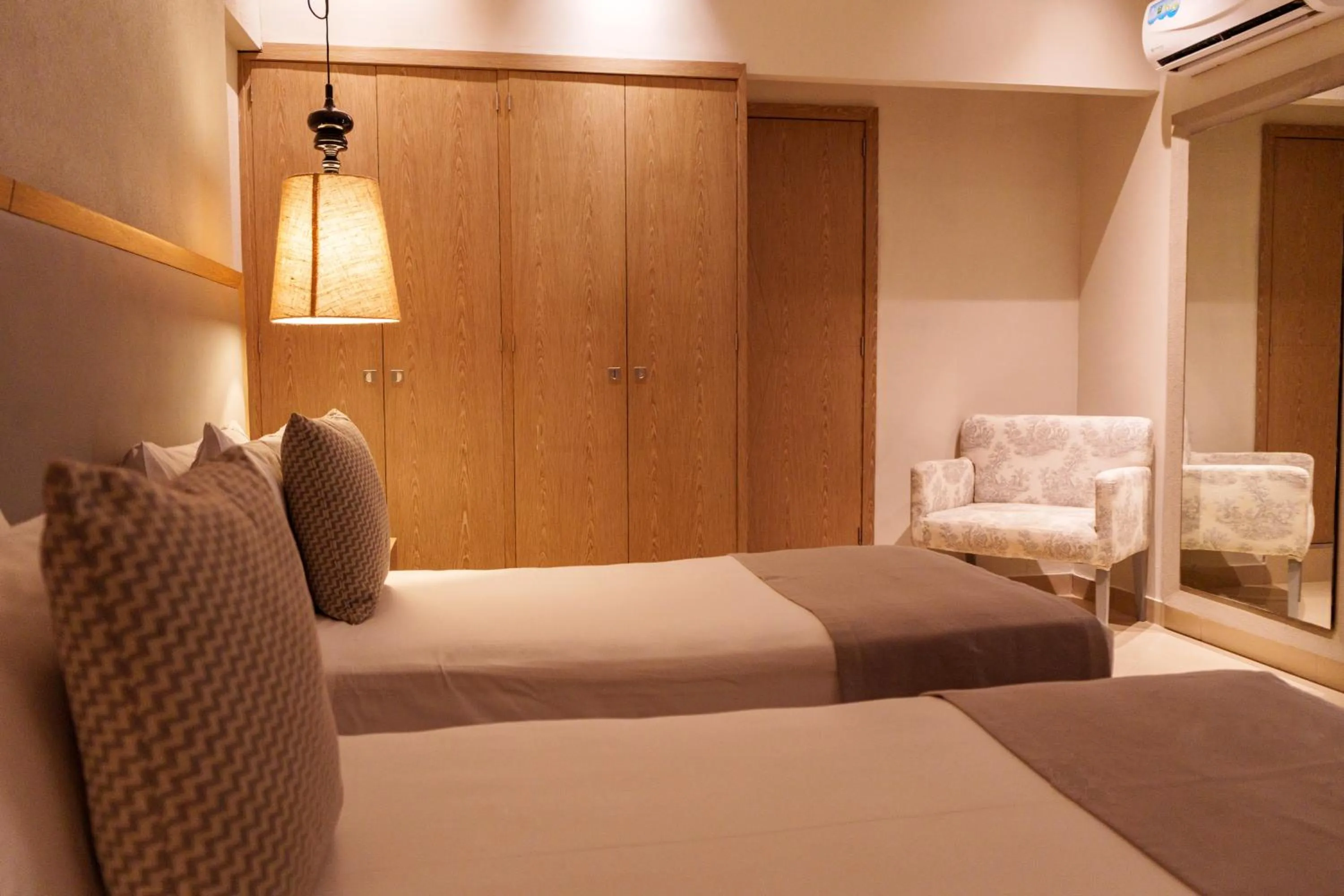 Bedroom, Bed in Hotel Santa Cecilia B&B