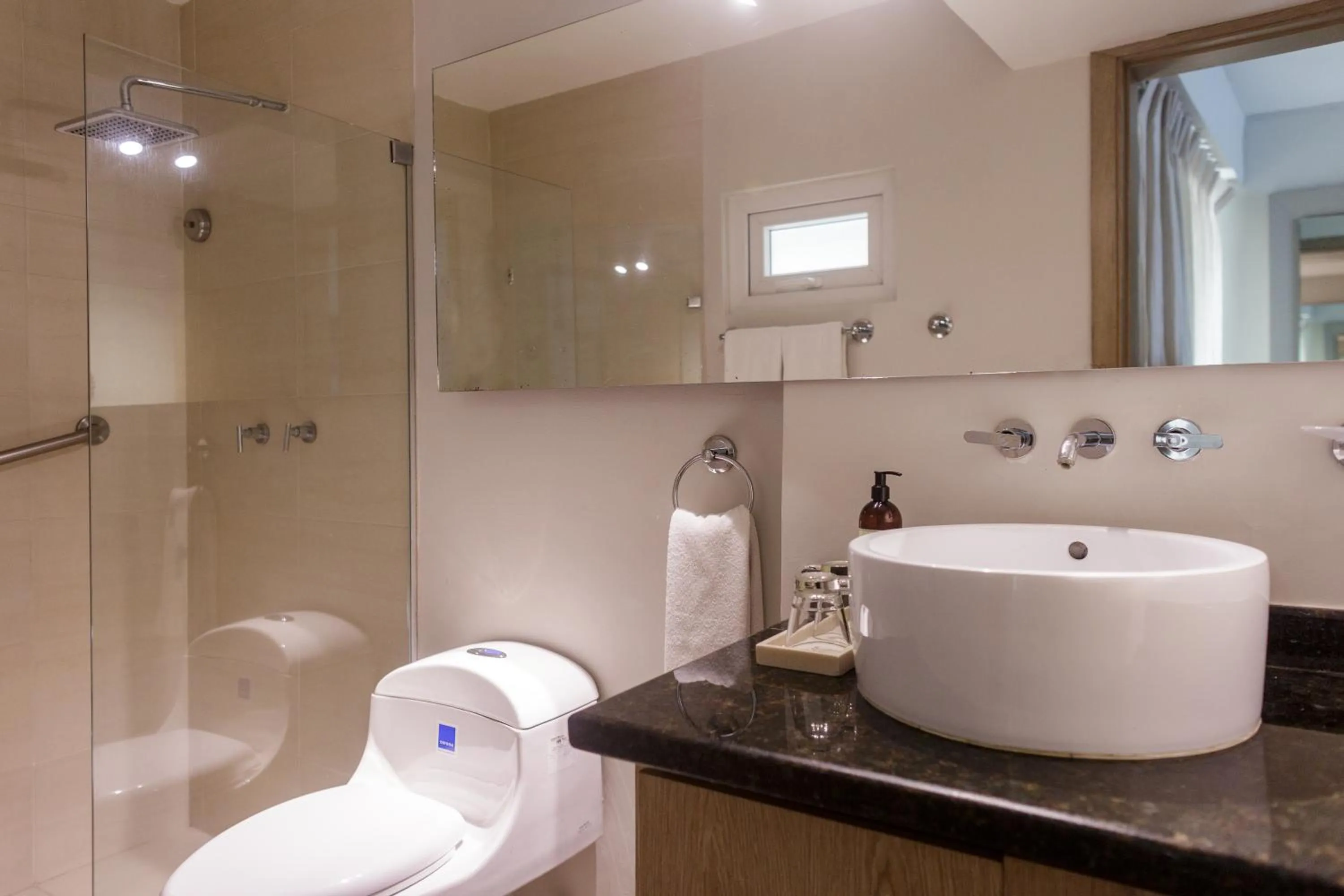 Shower in Hotel Santa Cecilia B&B