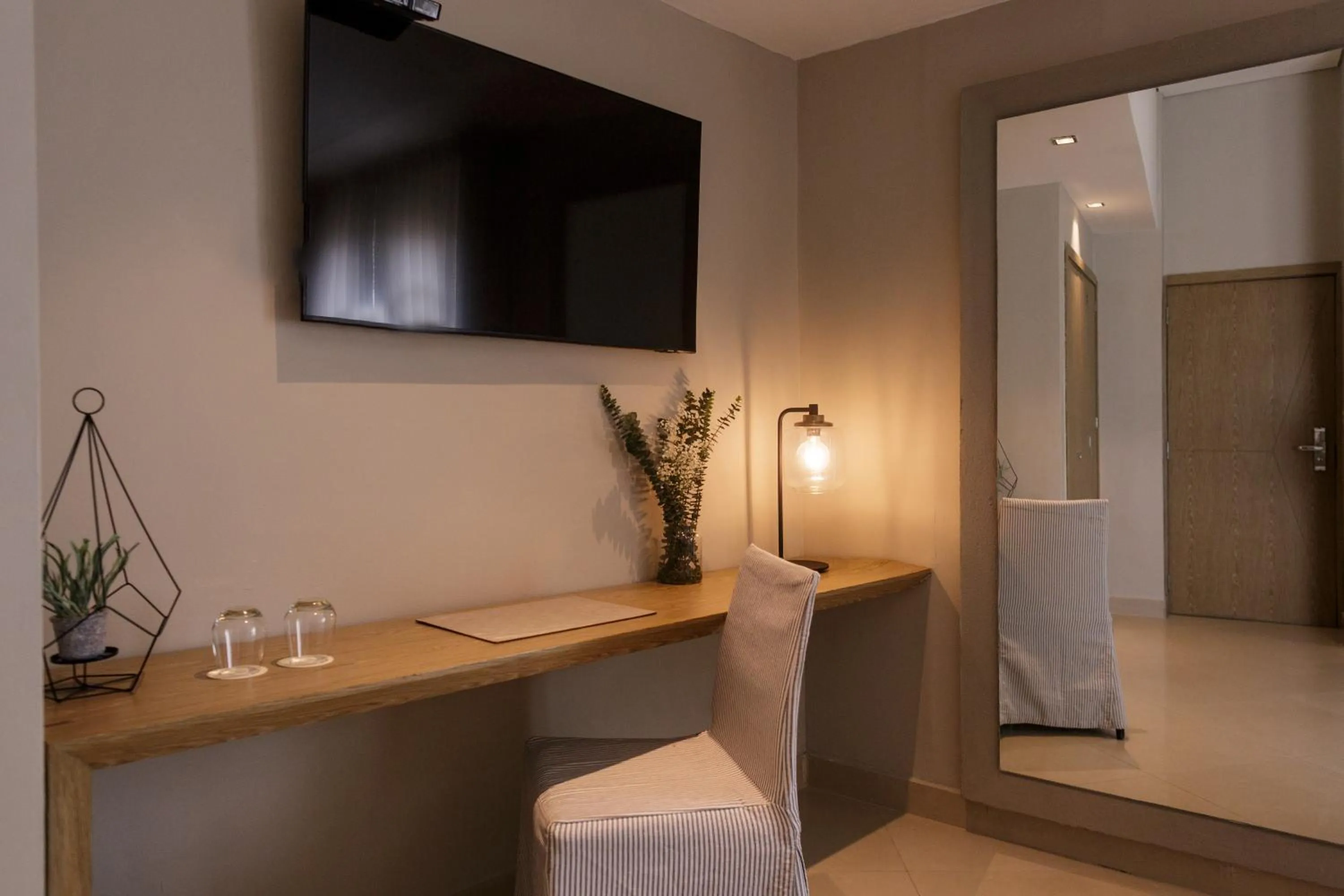 TV and multimedia in Hotel Santa Cecilia B&B