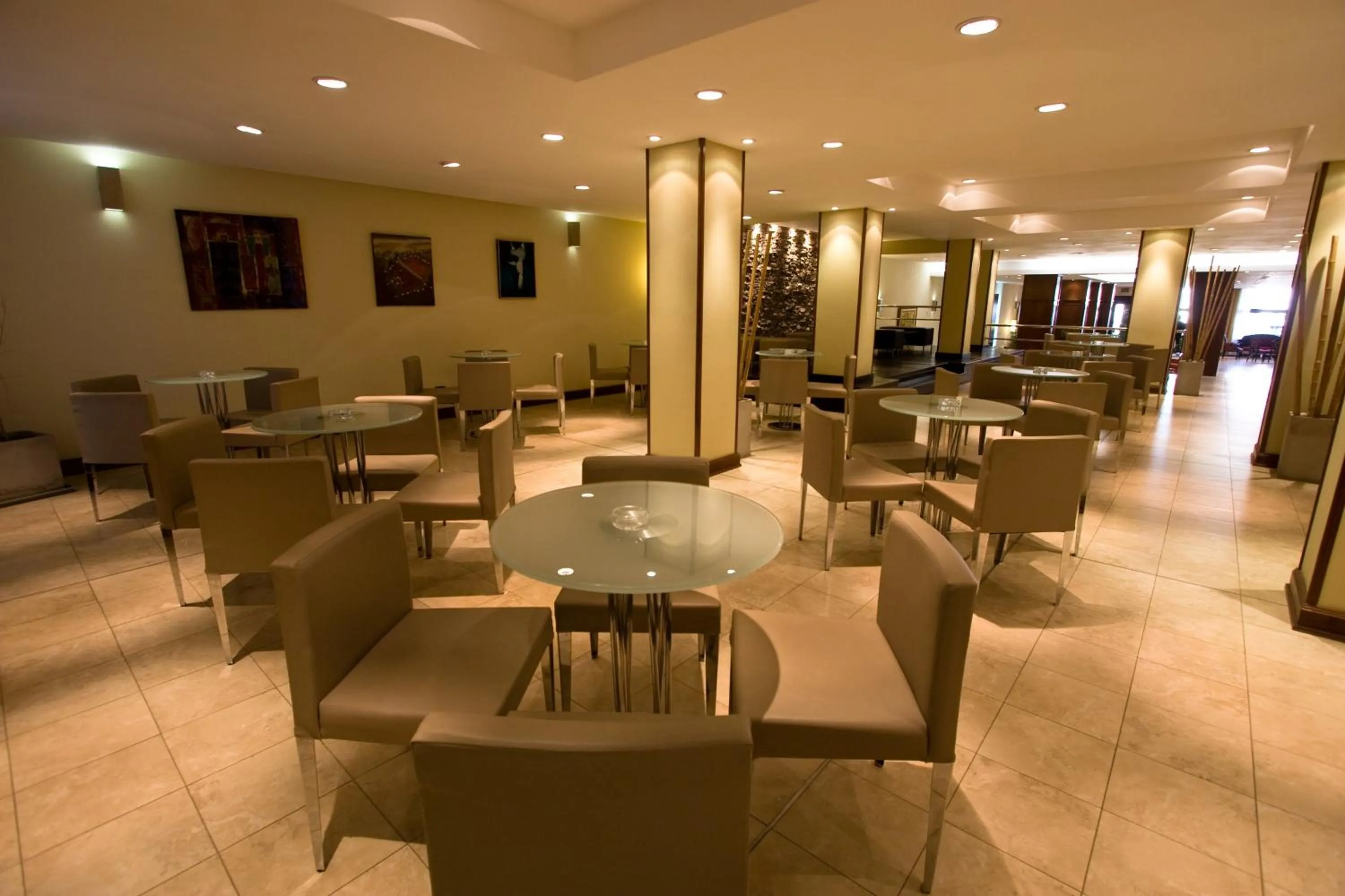 Lounge or bar in Hotel Dorá