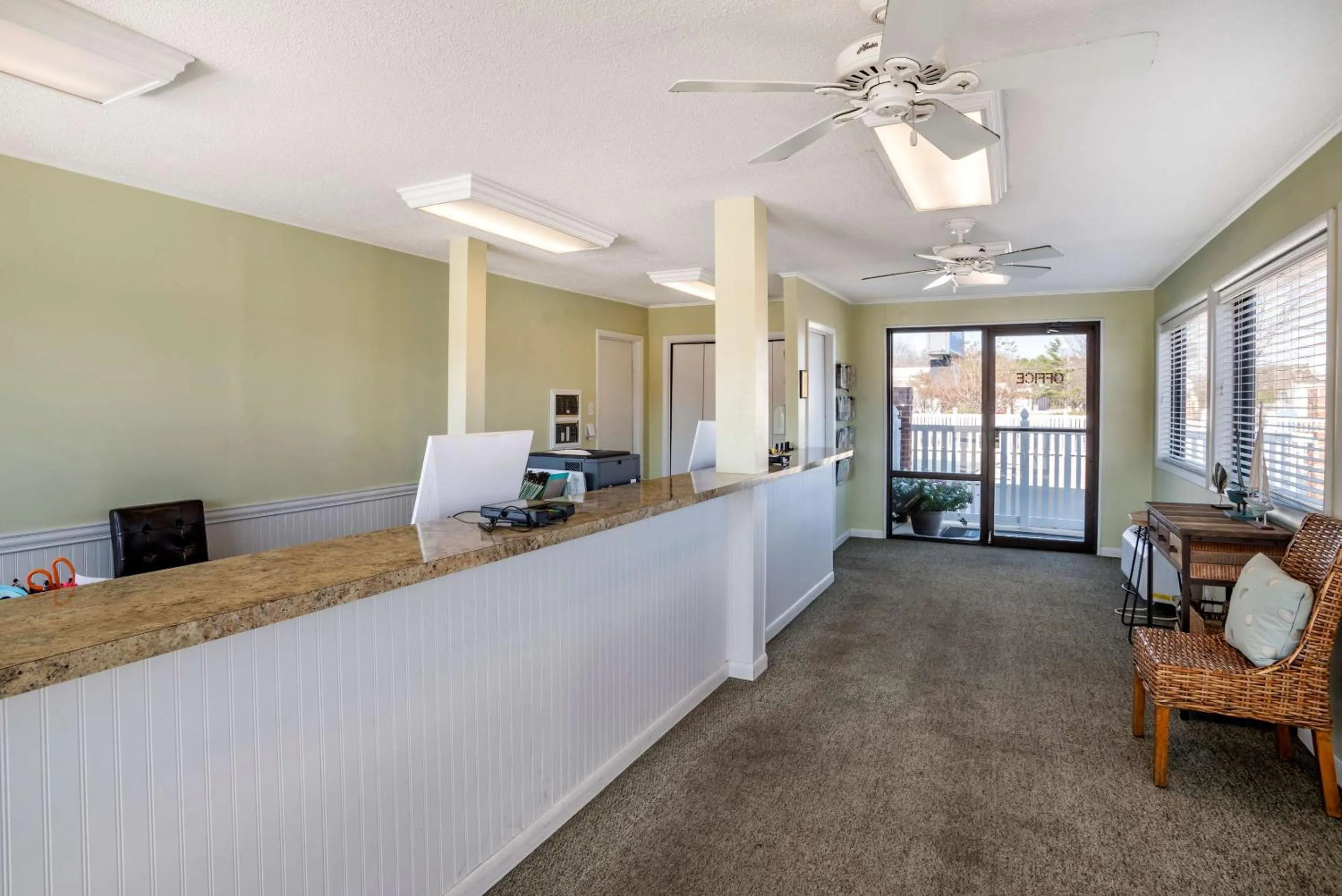 Lobby or reception in Rodeway Inn & Suites Rehoboth Beach