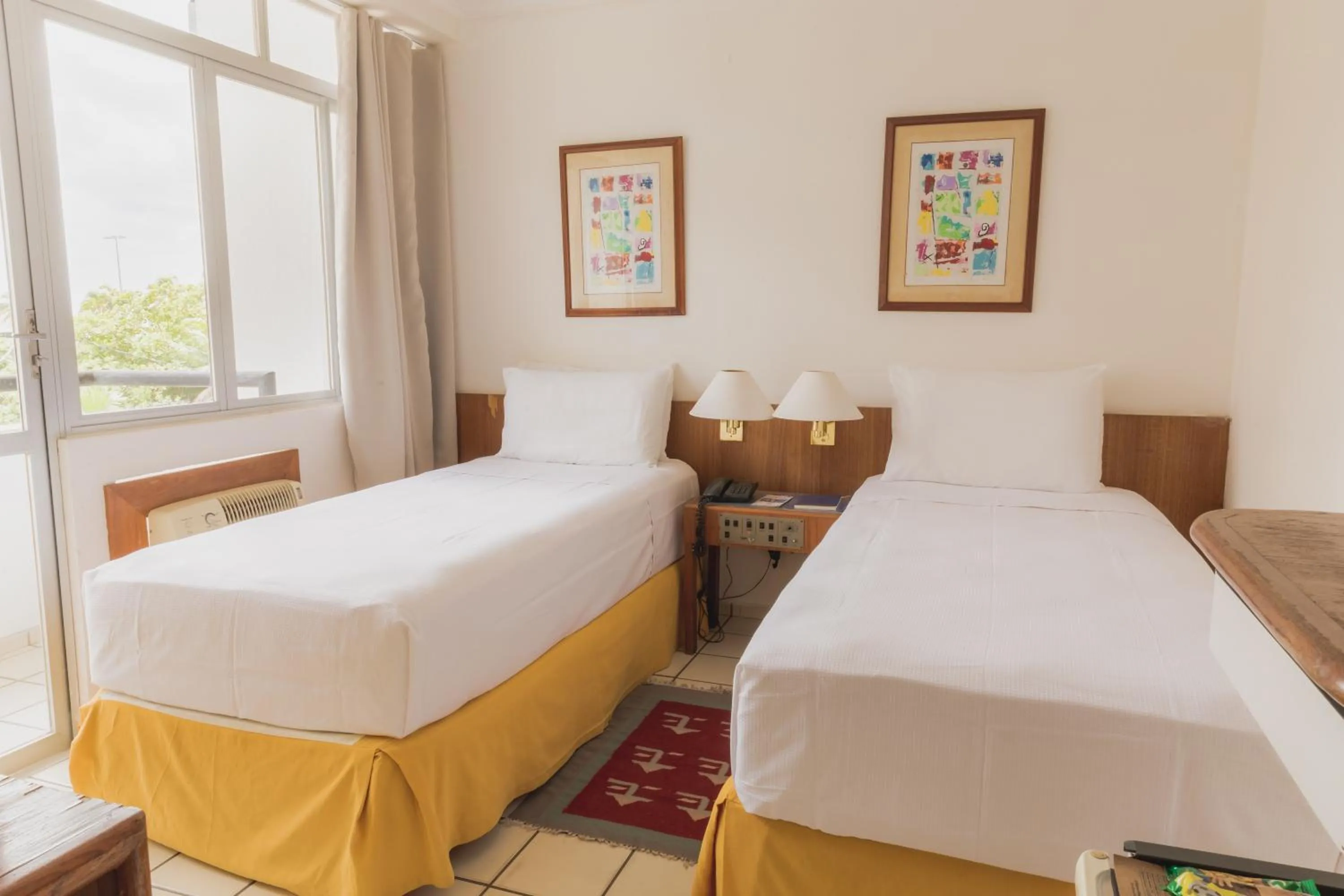 Photo of the whole room, Bed in Xênius Hotel