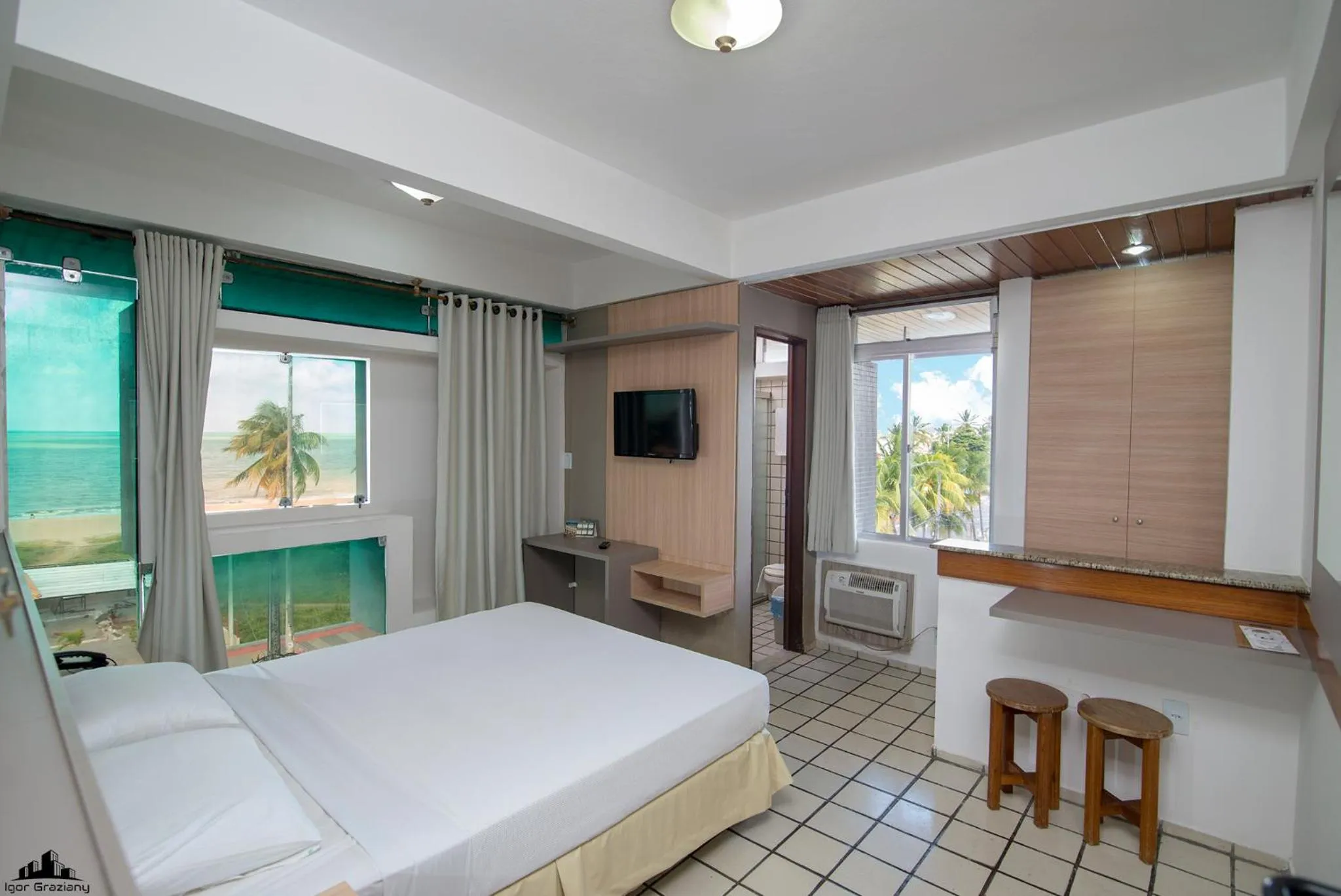 Bed in Xênius Hotel