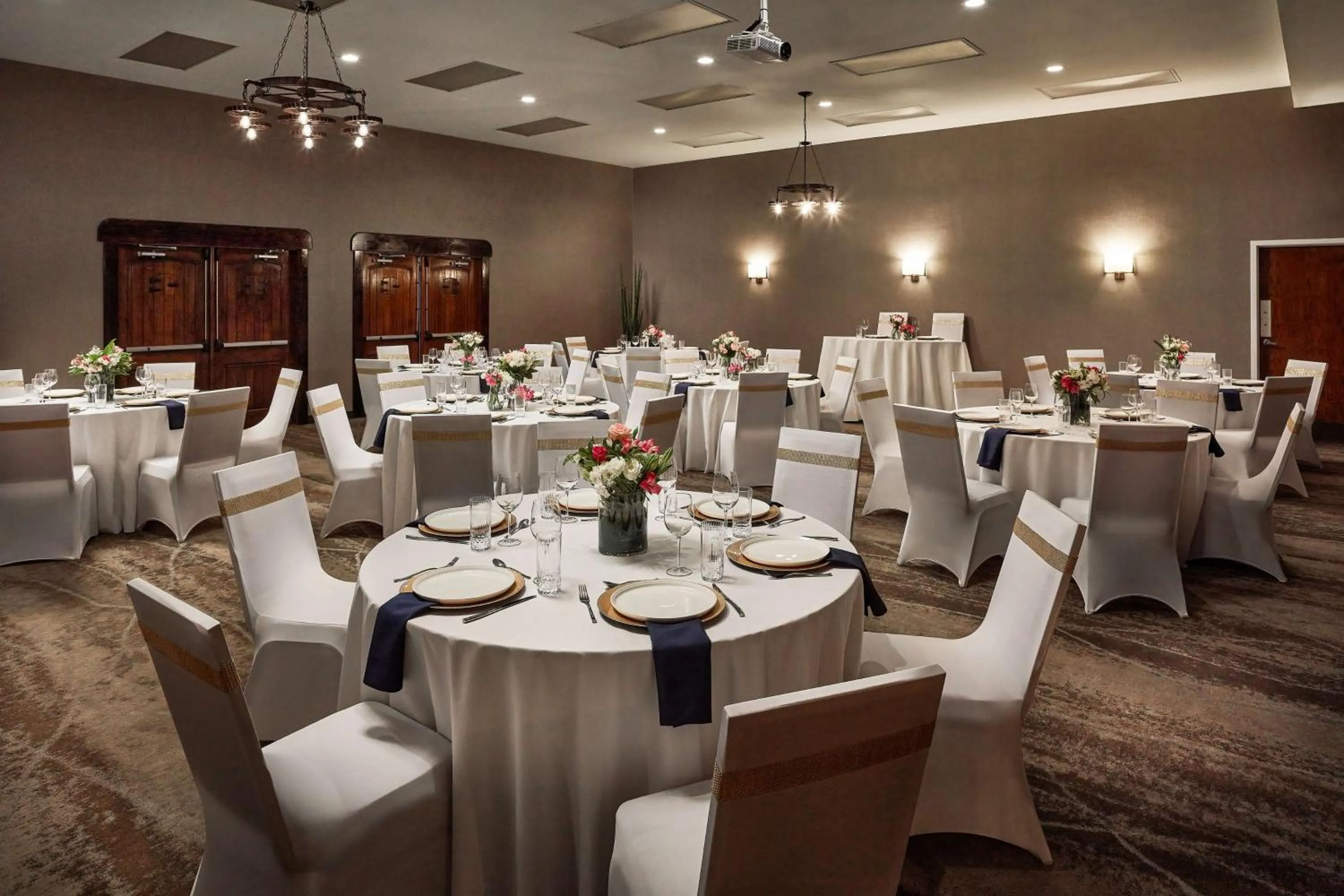 Meeting/conference room in Hilton Tapestry Collection, Hotel Don Fernando De Taos