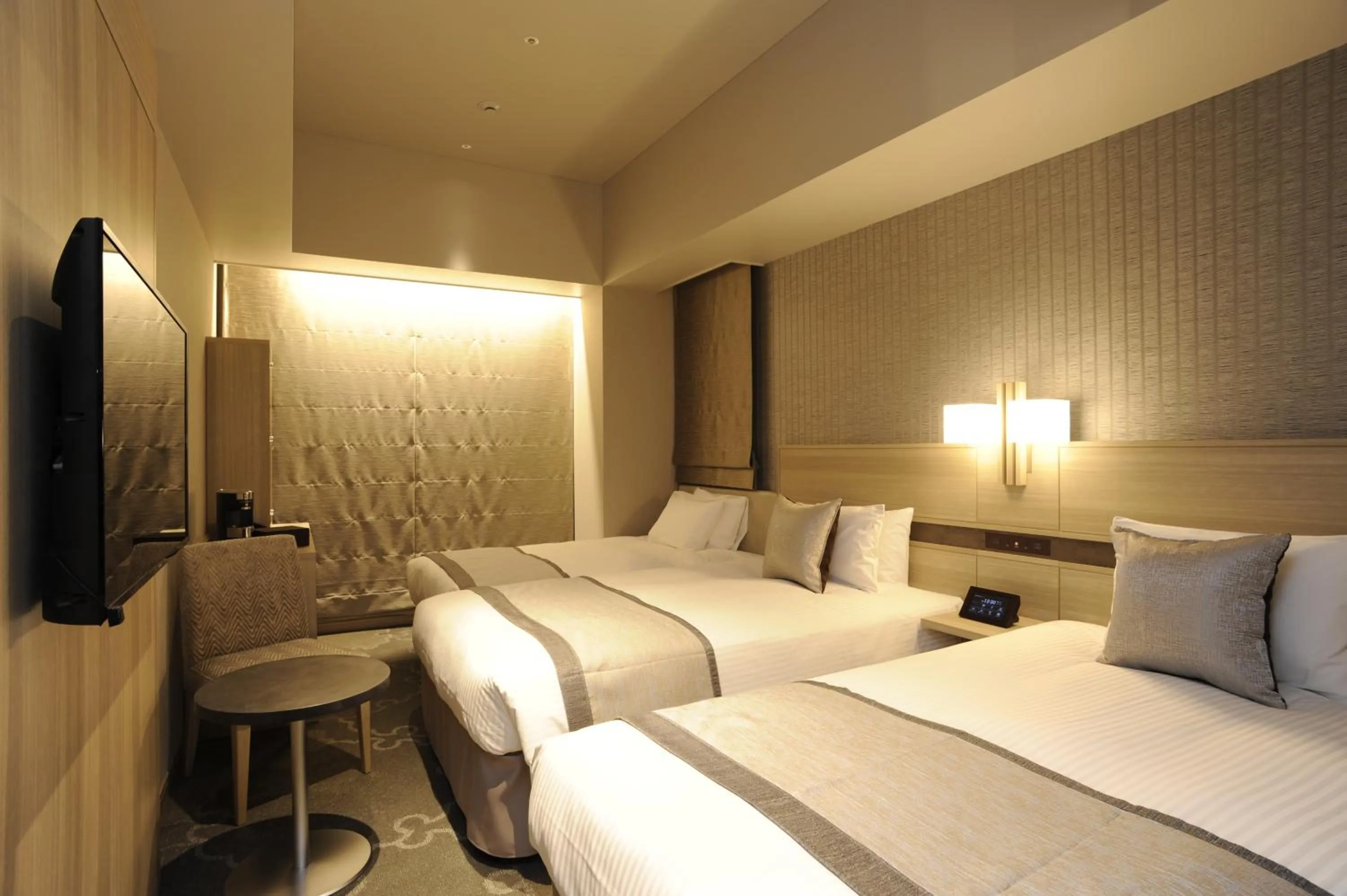 Bed in Hotel Keihan Tsukiji Ginza Grande