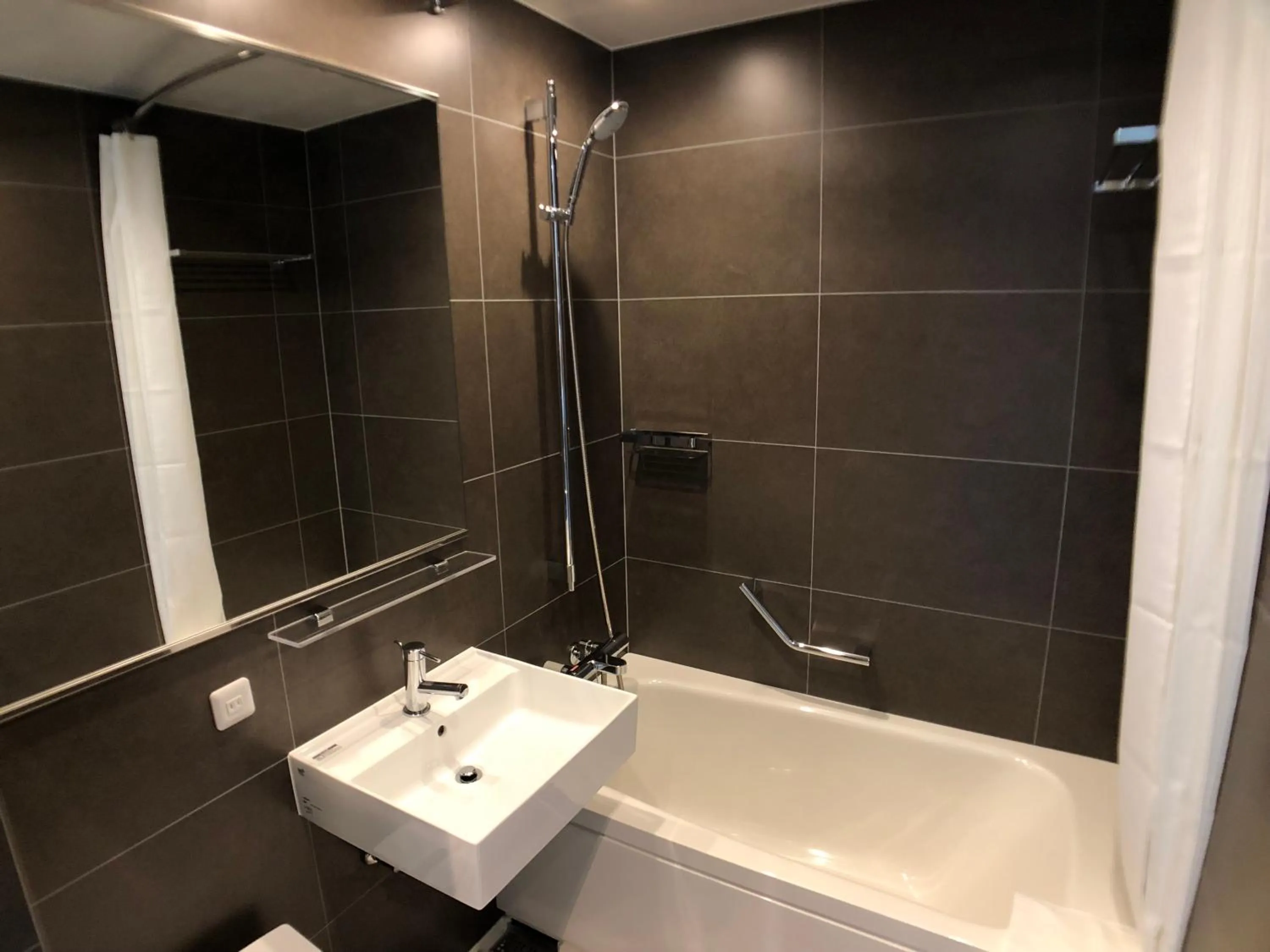 Bathroom in Hotel Keihan Tsukiji Ginza Grande