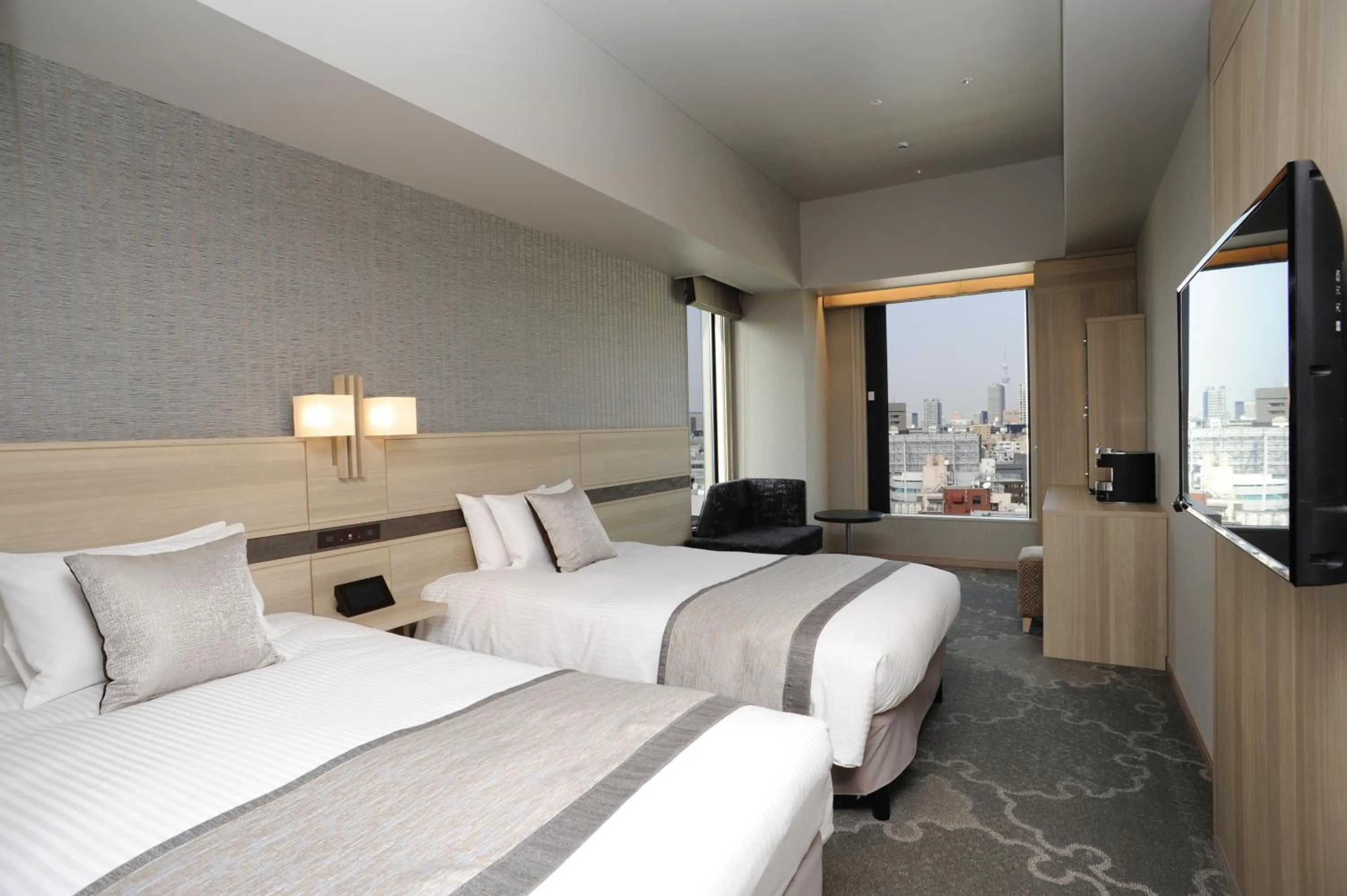 Bed in Hotel Keihan Tsukiji Ginza Grande