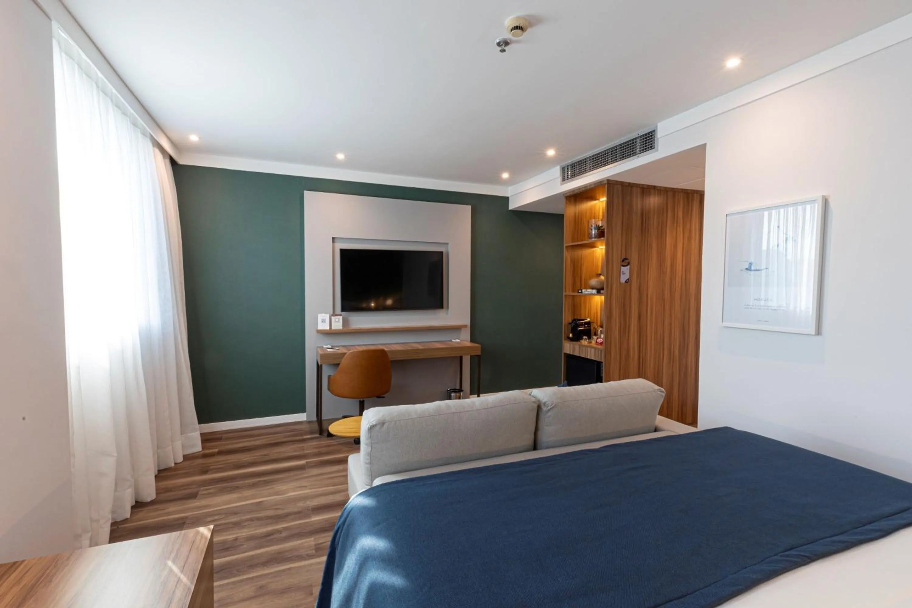 Bed in Blue Tree Premium Faria Lima