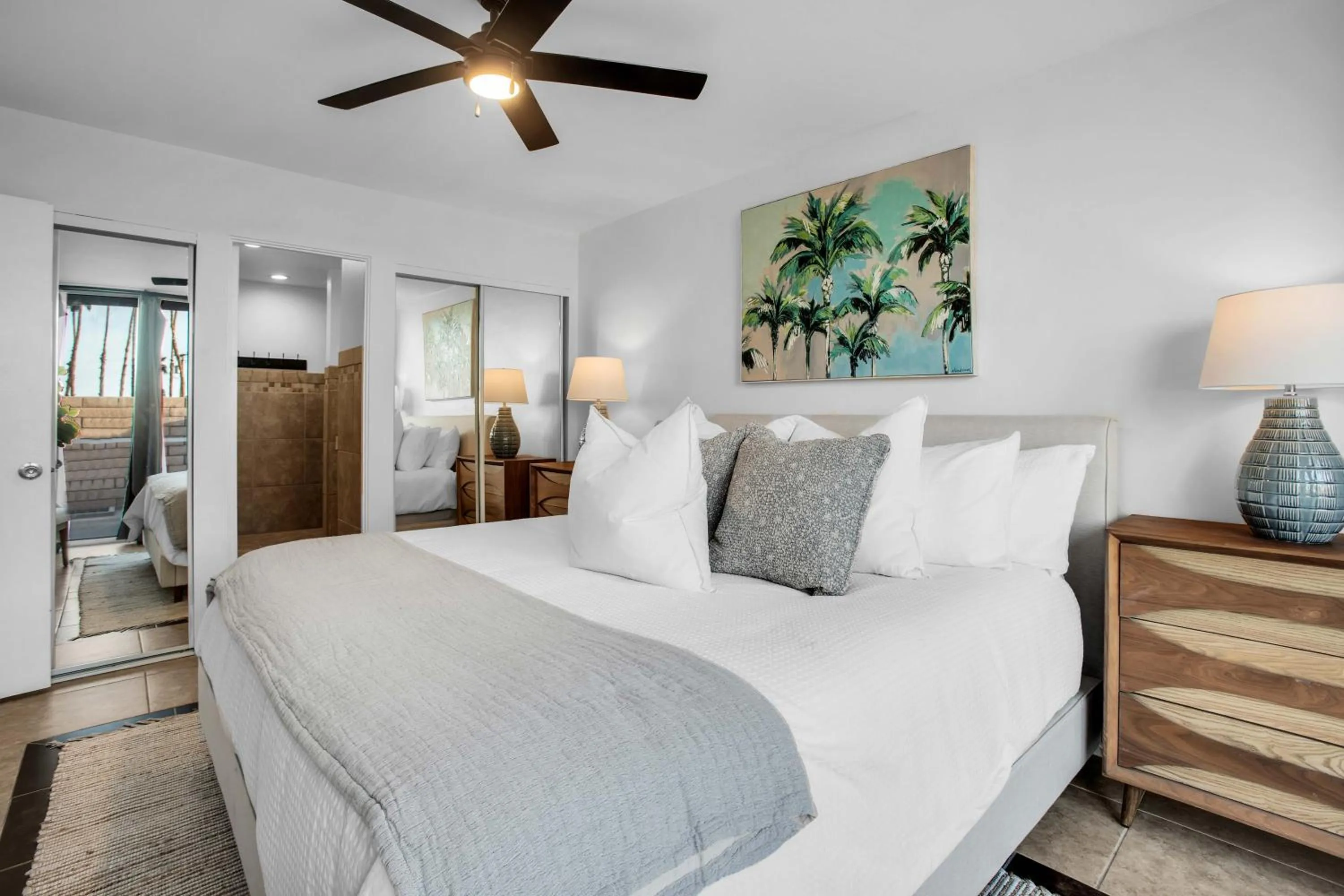 Bed in The Inn at Deep Canyon