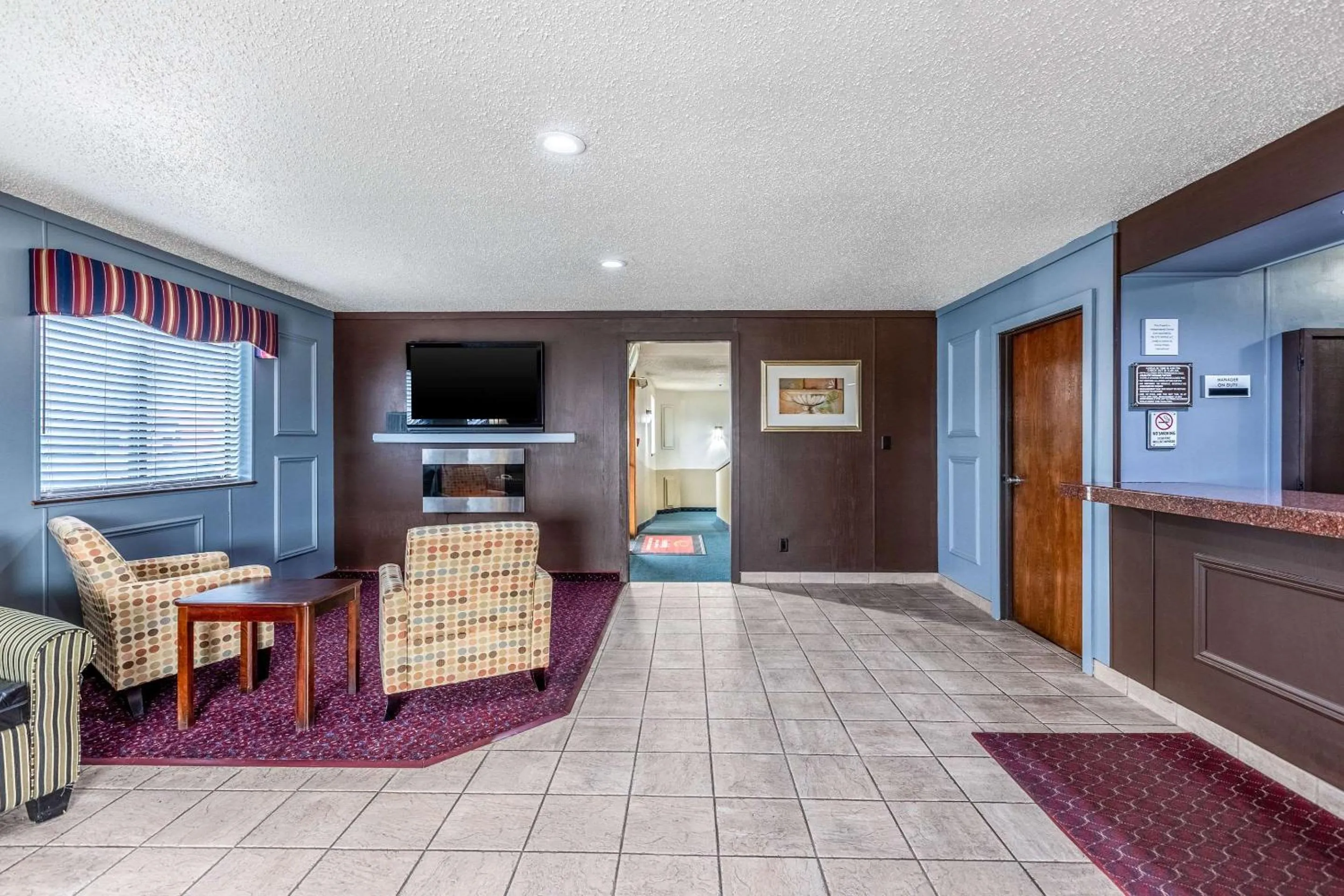 Lobby or reception in Econo Lodge Inn & Suites Auburn