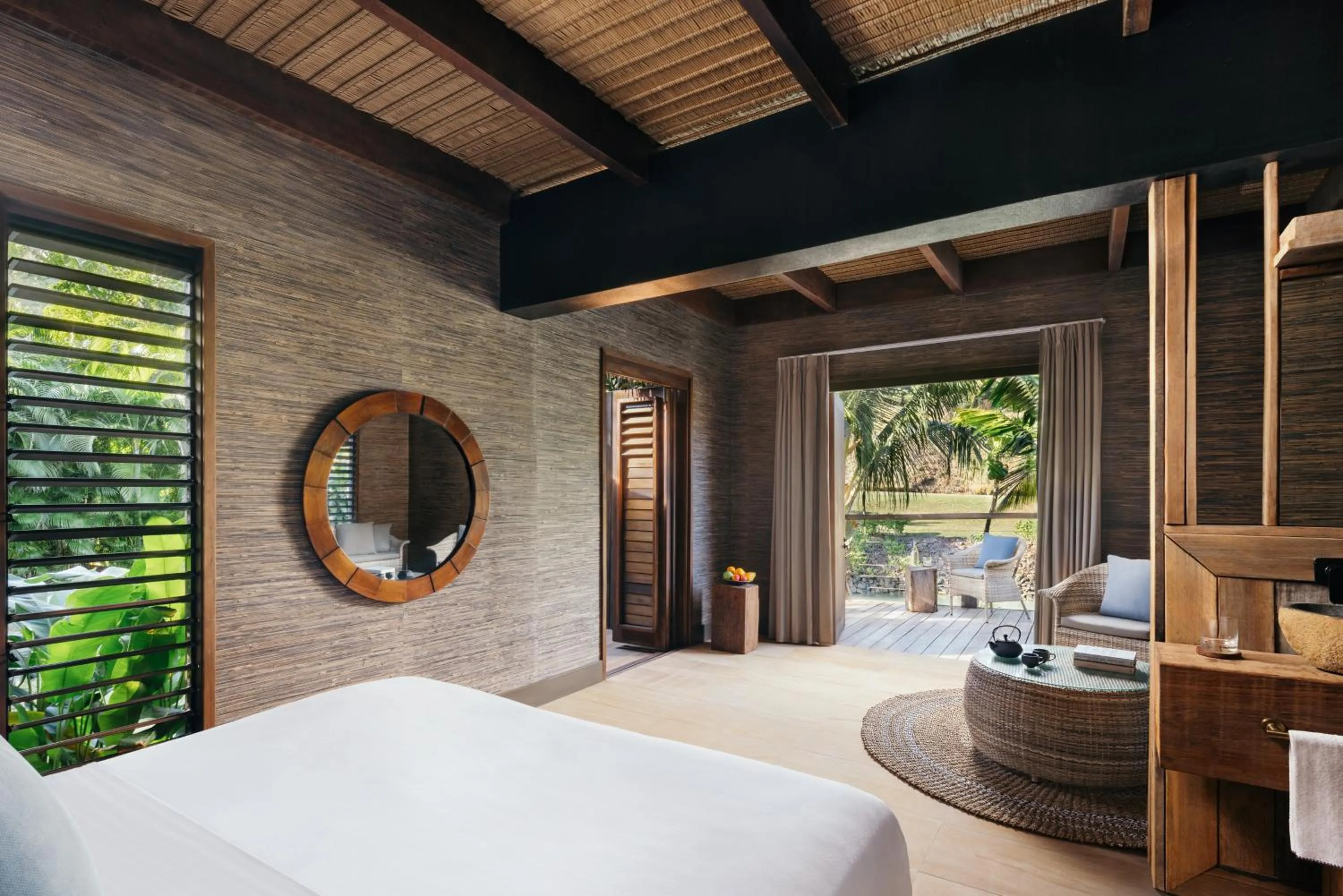 Bedroom, Bed in Six Senses Fiji