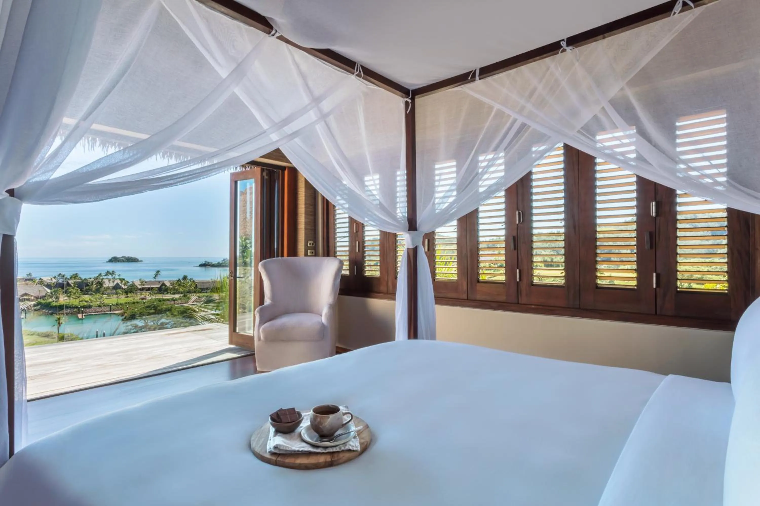 Sea view, Bed in Six Senses Fiji