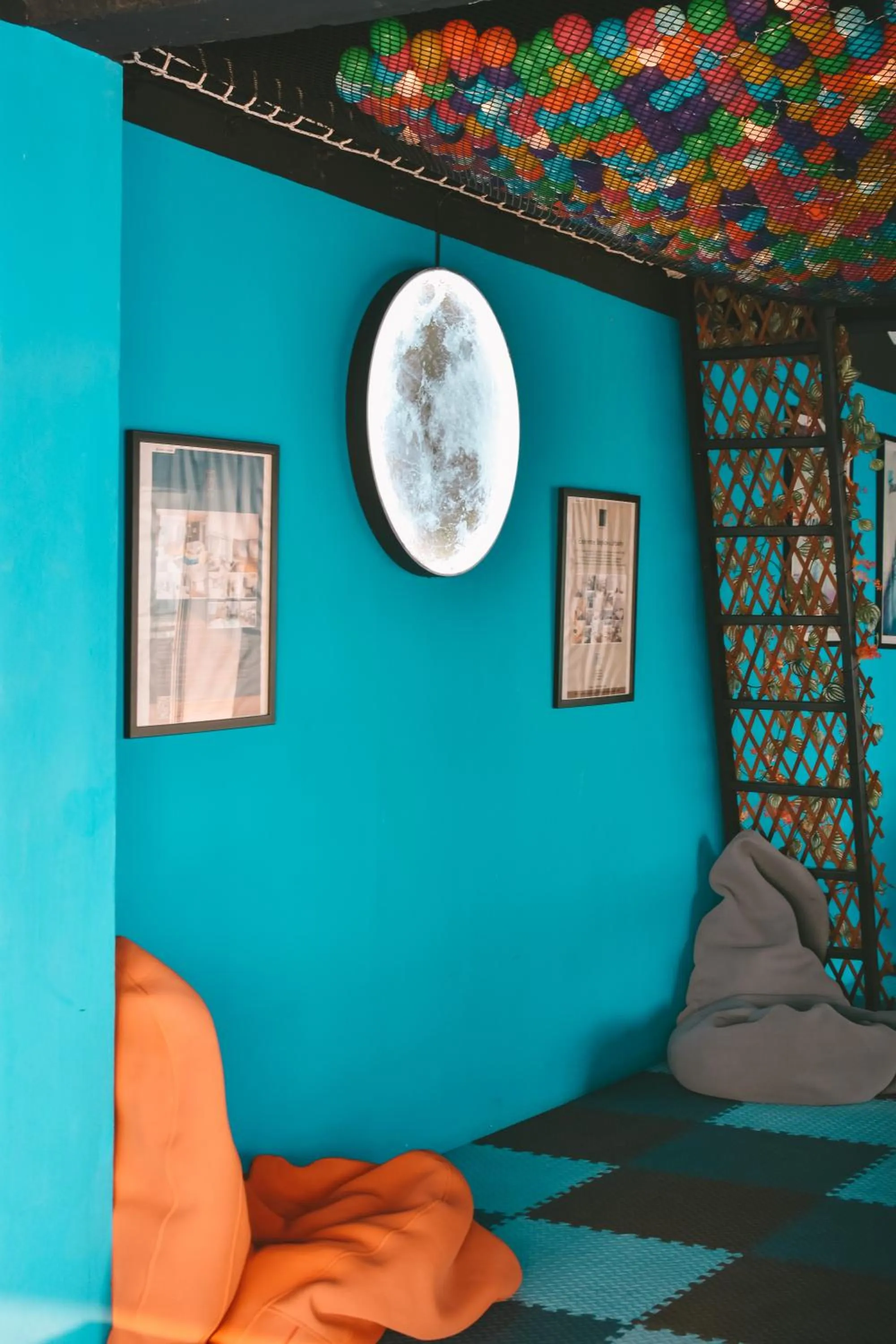 Area and facilities in THALAY Cha-am by THA