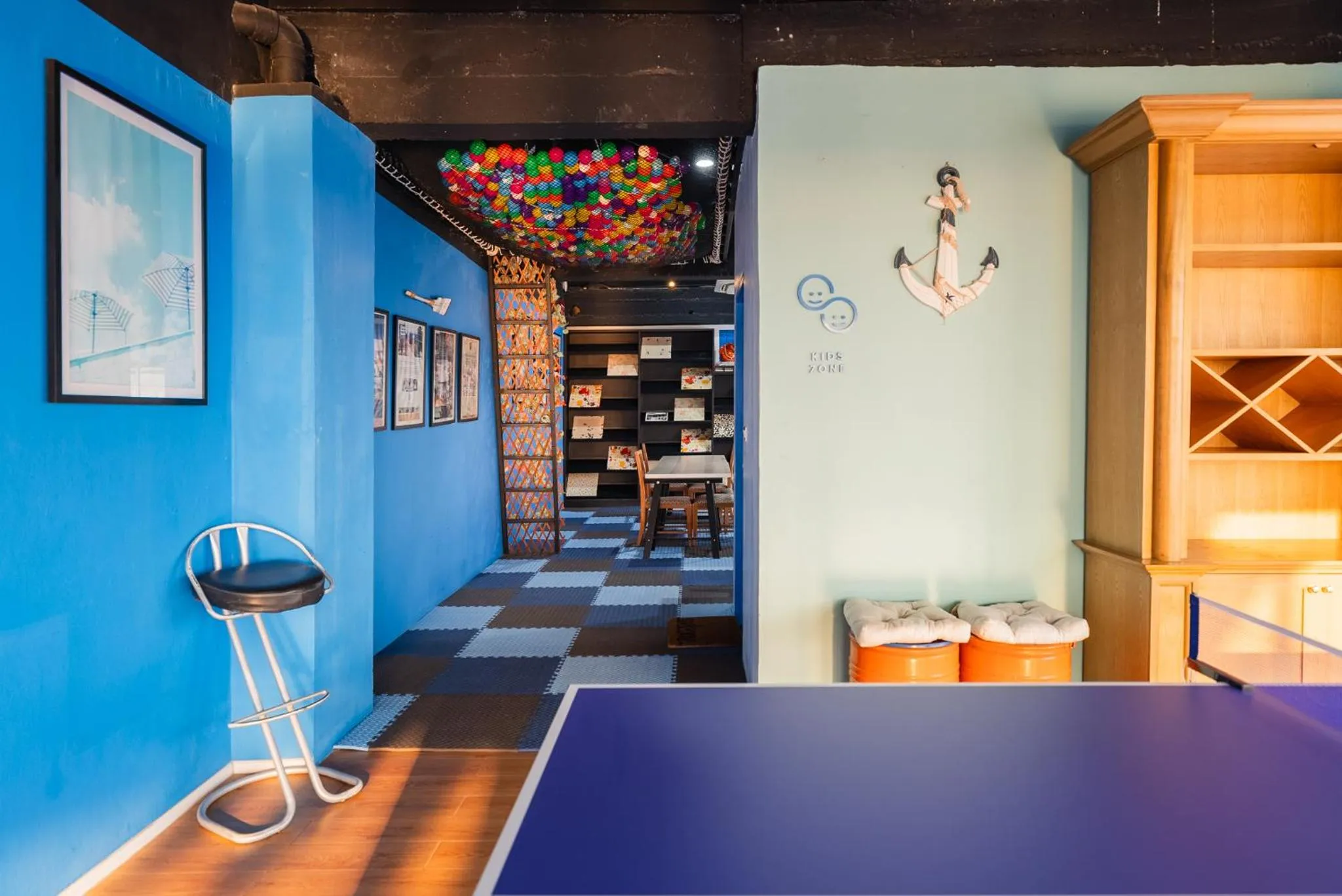 Game Room in THALAY Cha-am by THA