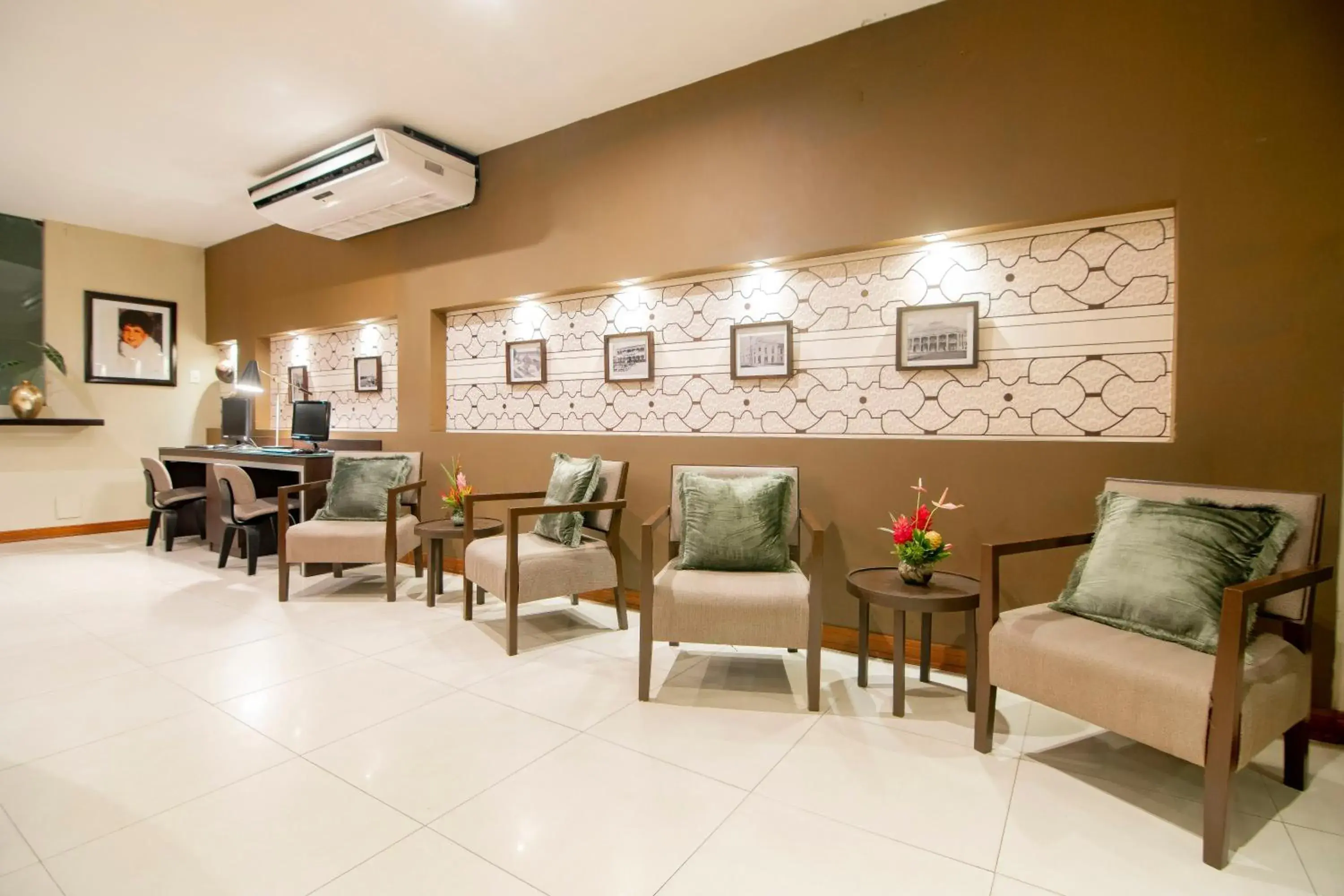 Lobby or reception in El Dorado Classic Hotel Lobby or reception in El Dorado Classic Hotel