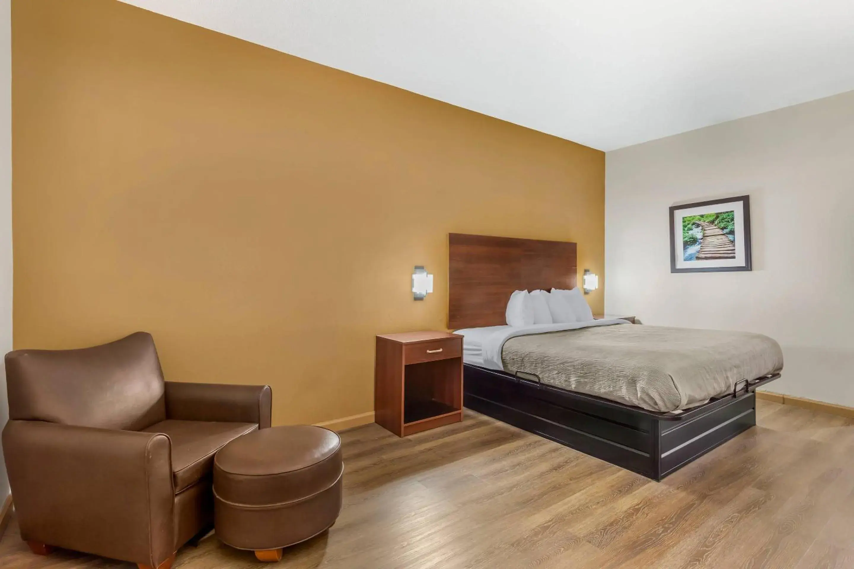 Bedroom, Bed in Quality Inn Lumberton North Bedroom, Bed in Quality Inn Lumberton North