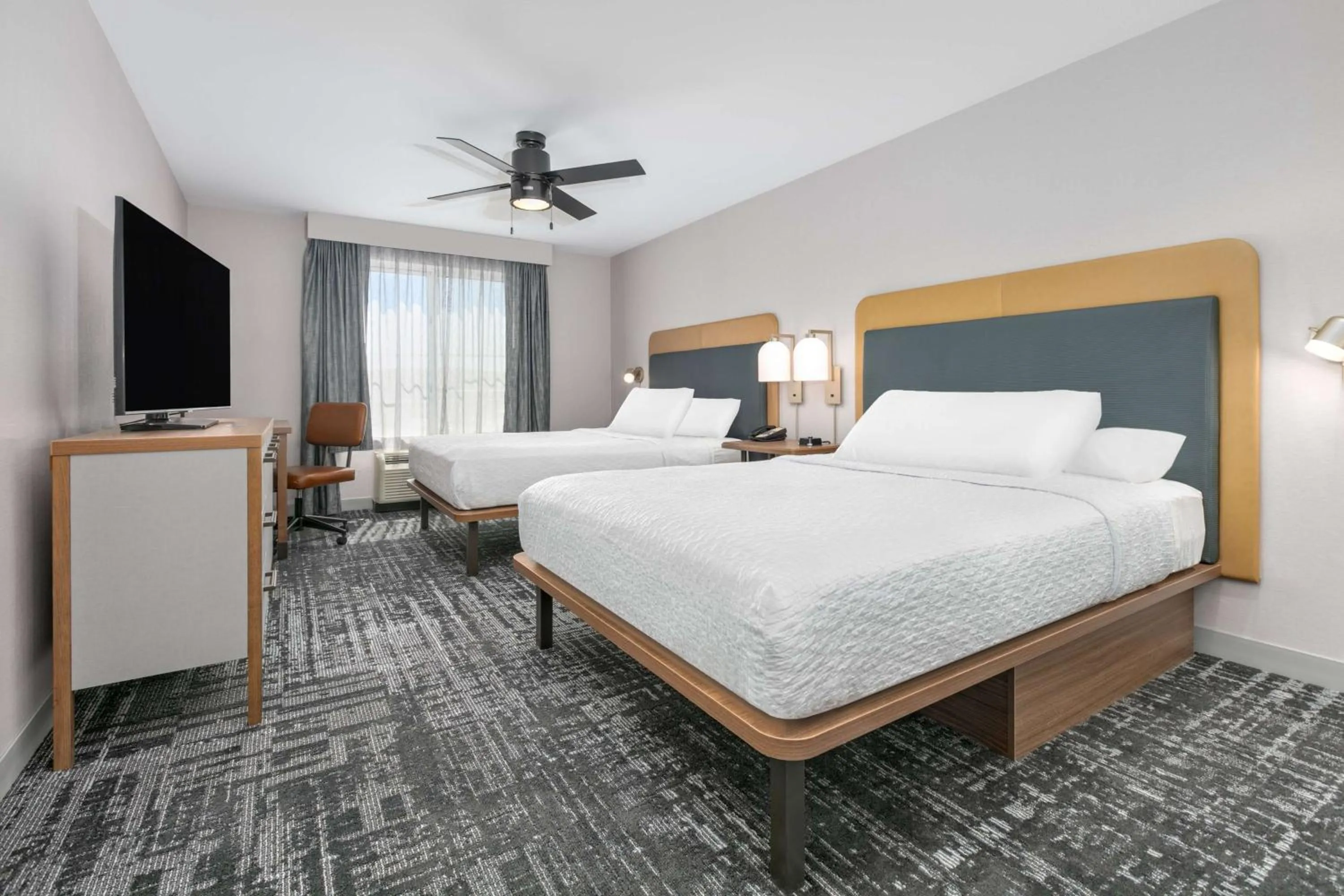 Bed in Homewood Suites - Rock Springs