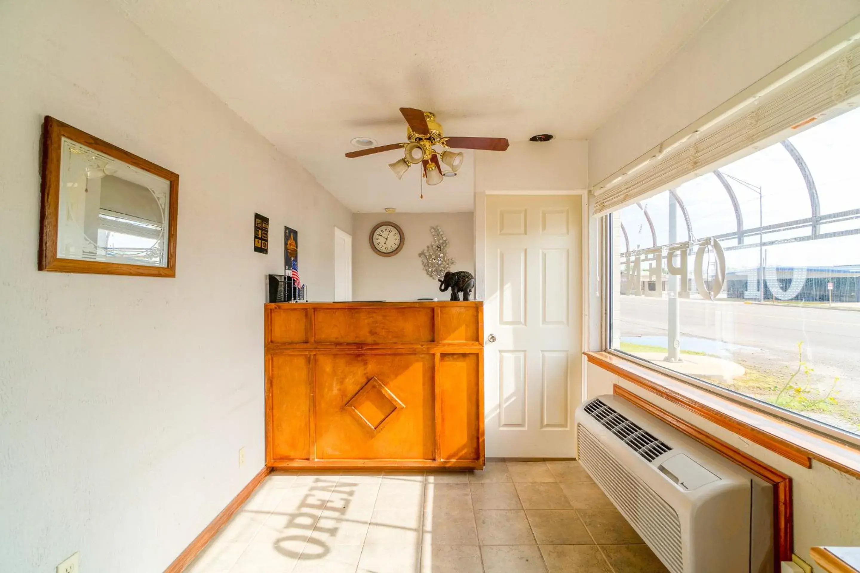 Lobby or reception in Budget Inn by OYO Frederick US-183 Lobby or reception in Budget Inn by OYO Frederick US-183