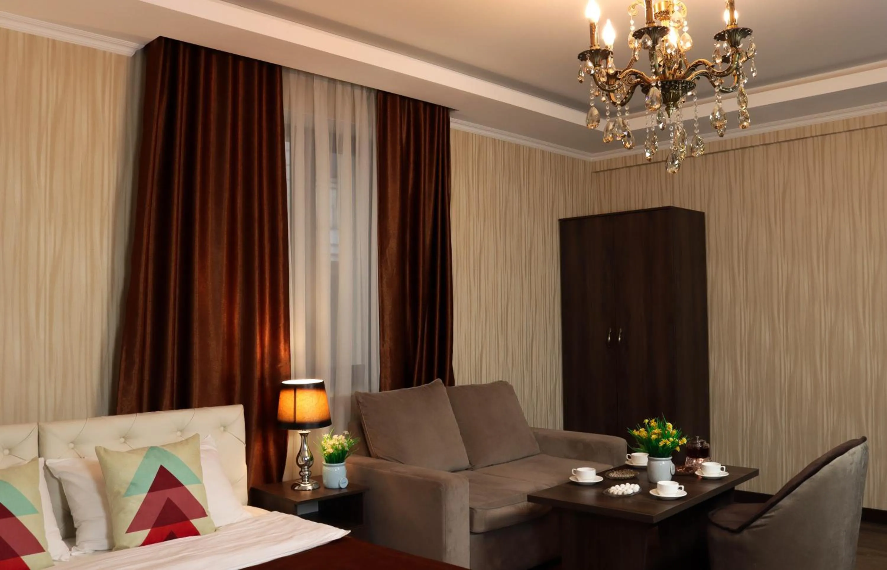 Coffee/tea facilities in De'Mar Hotel