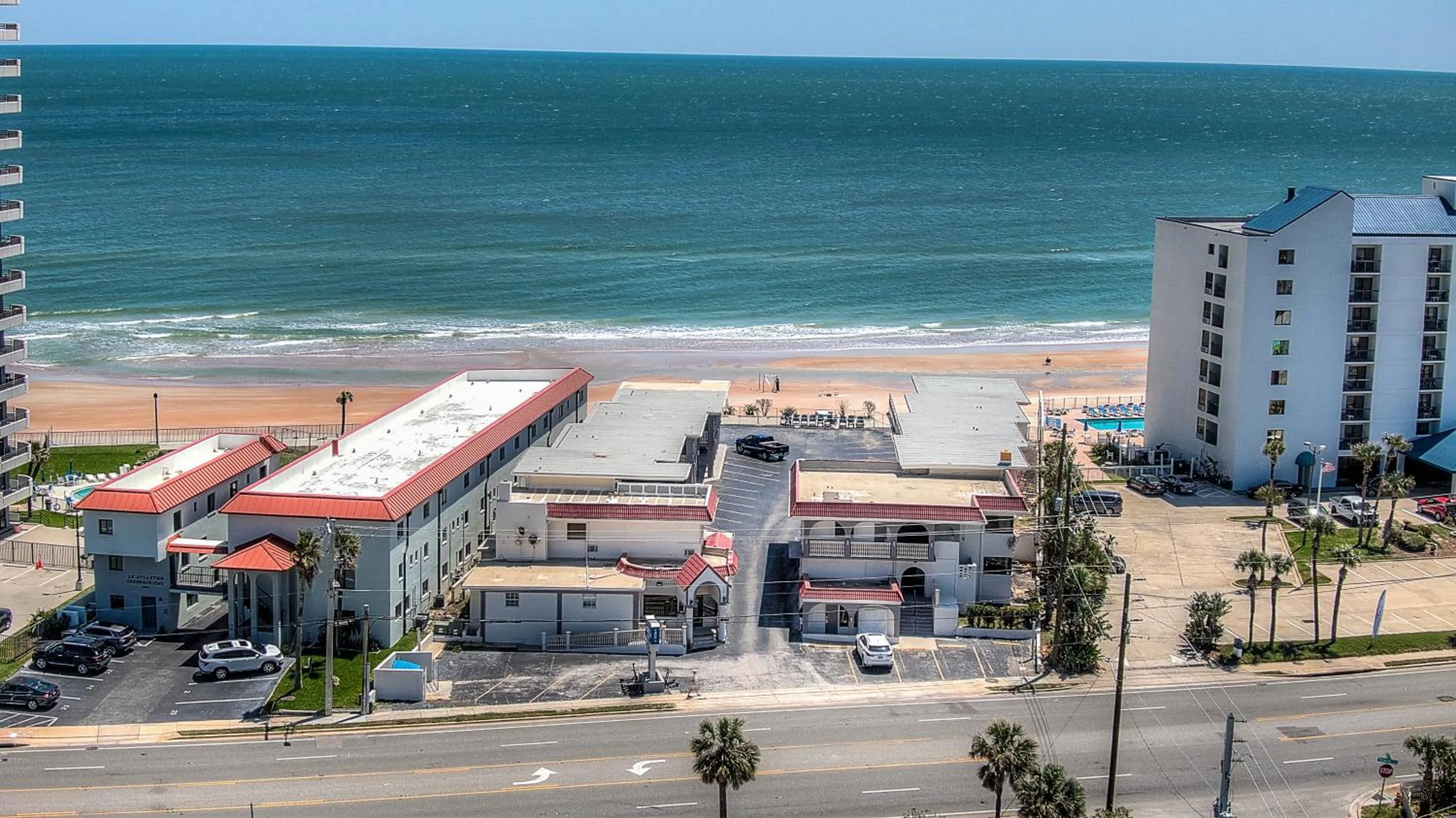Property building in La Bella Oceanfront Inn - Daytona