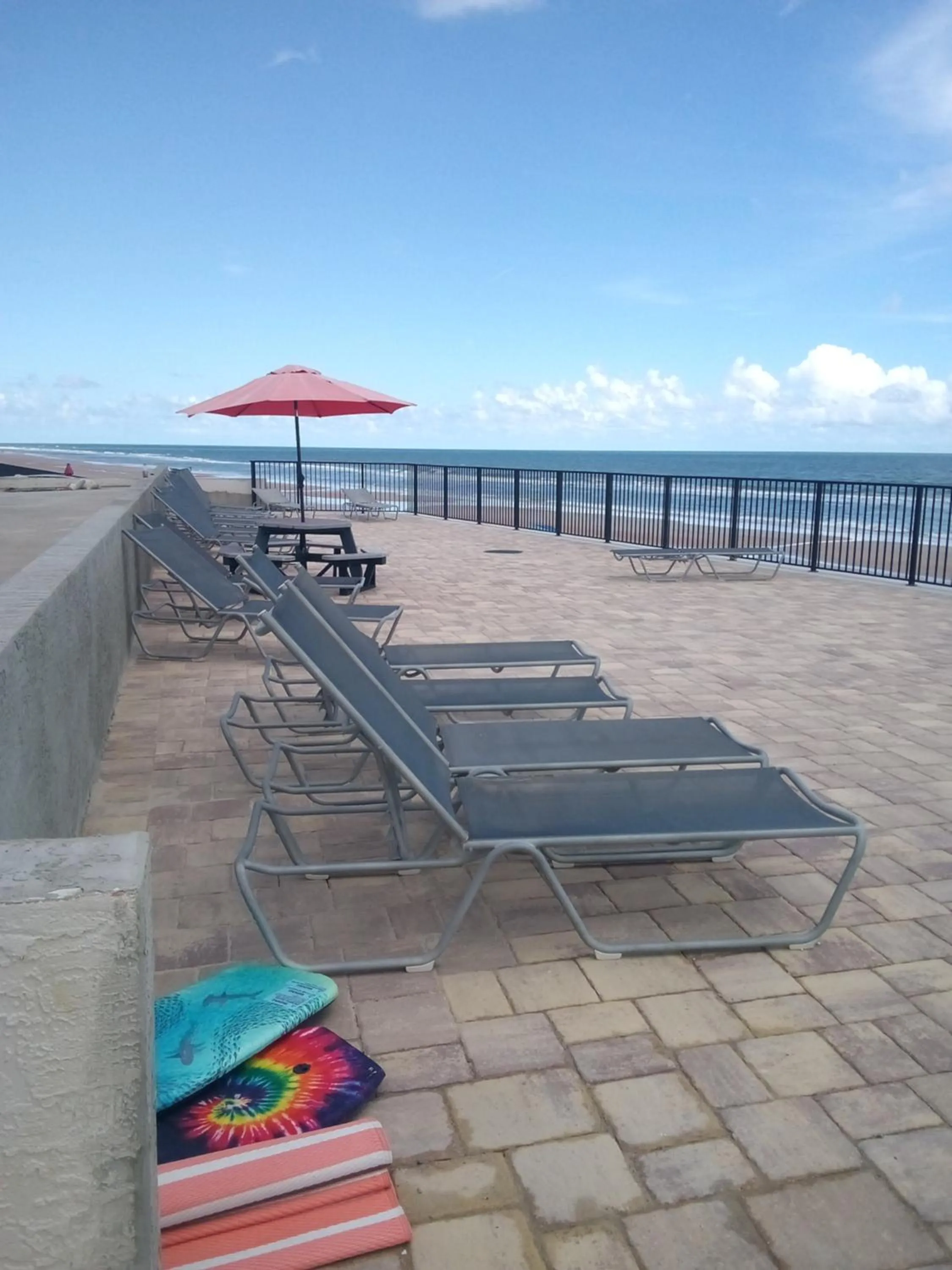 Beach in La Bella Oceanfront Inn - Daytona