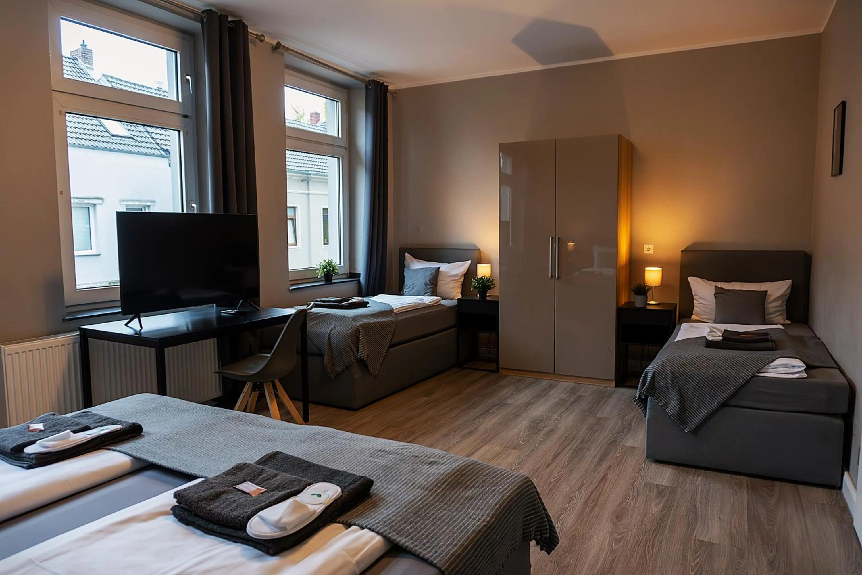 Bed in LiRo Apartments Jägerstrasse Krefeld